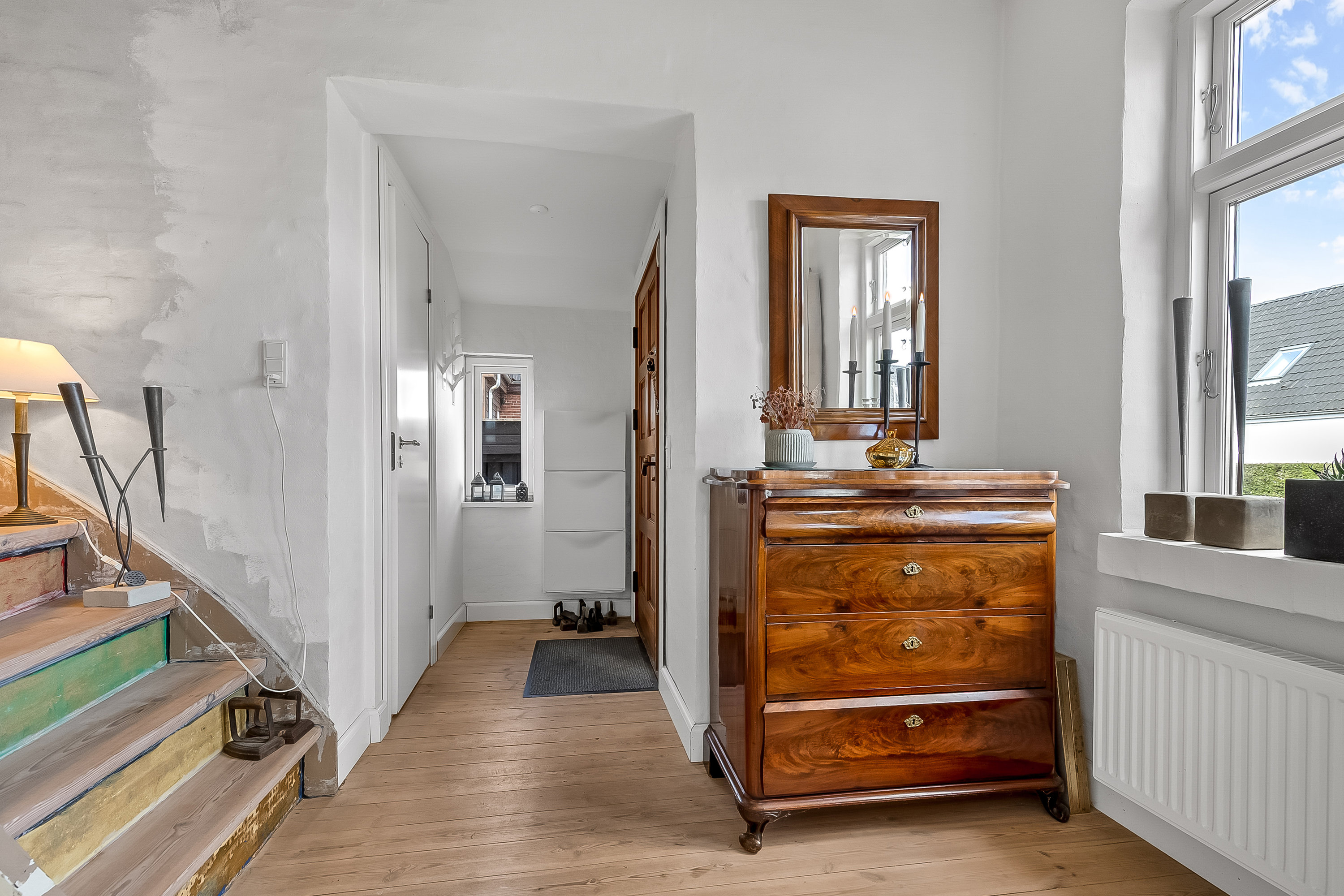 Fremhævet entré billede i fuldskærmstilstand. Billede af Hostrupsvej 10, 6000 Kolding