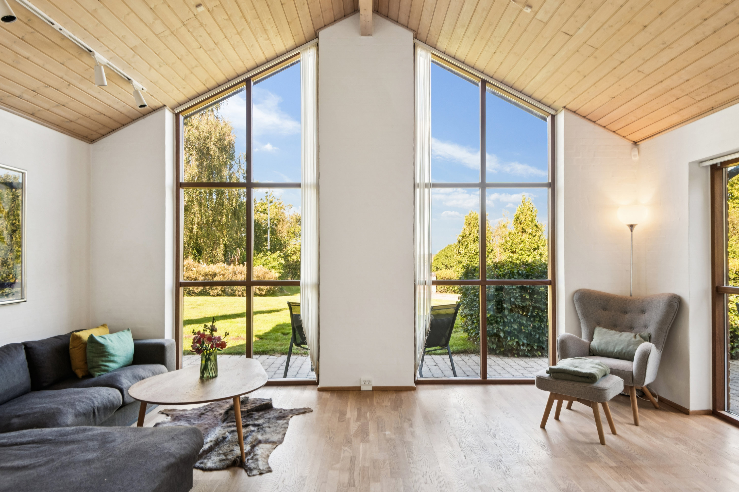 Fremhævet stue billede i fuldskærmstilstand. Billede af Skodshøj 39, Guldbæk, 9530 Støvring