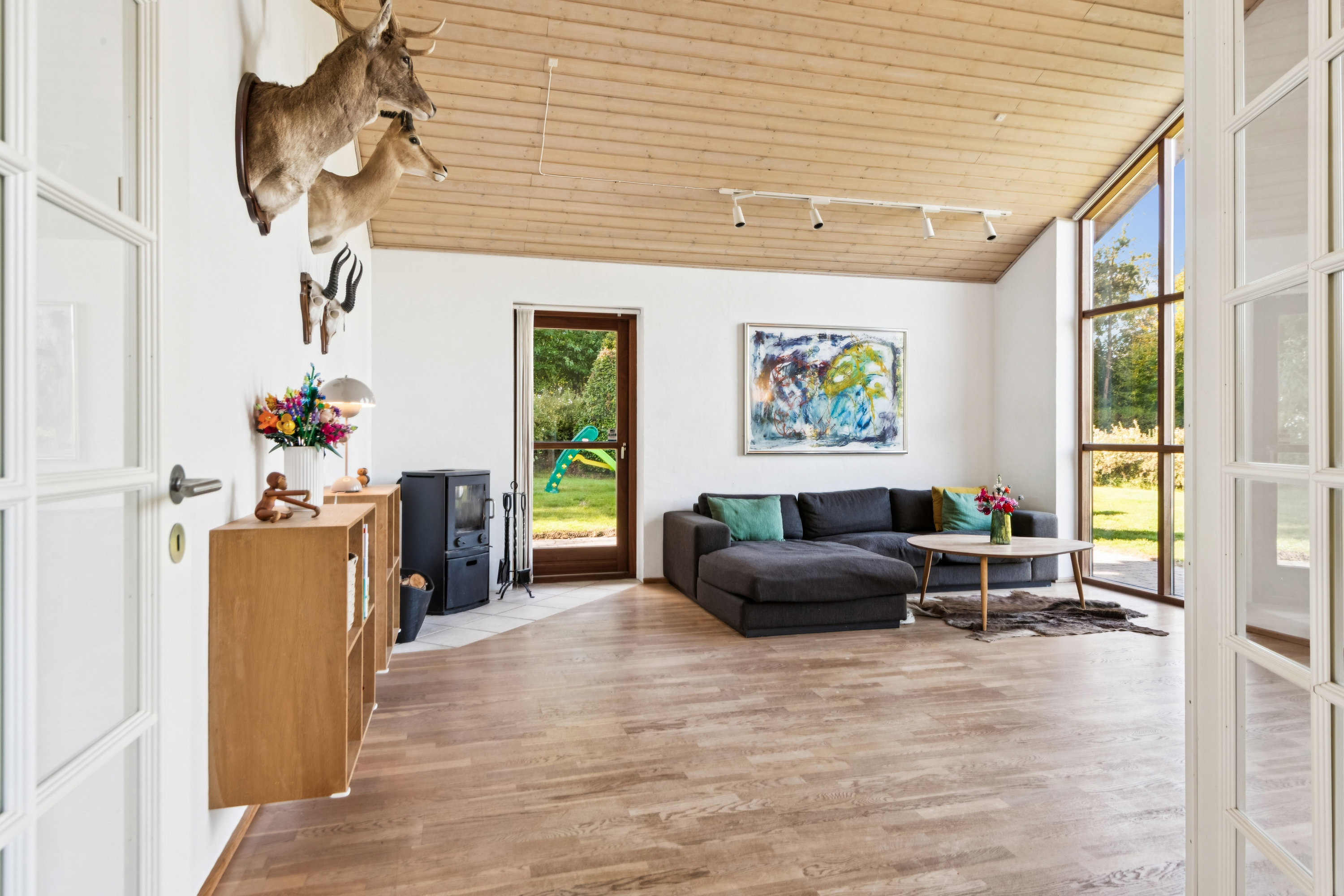 Fremhævet stue billede i fuldskærmstilstand. Billede af Skodshøj 39, Guldbæk, 9530 Støvring