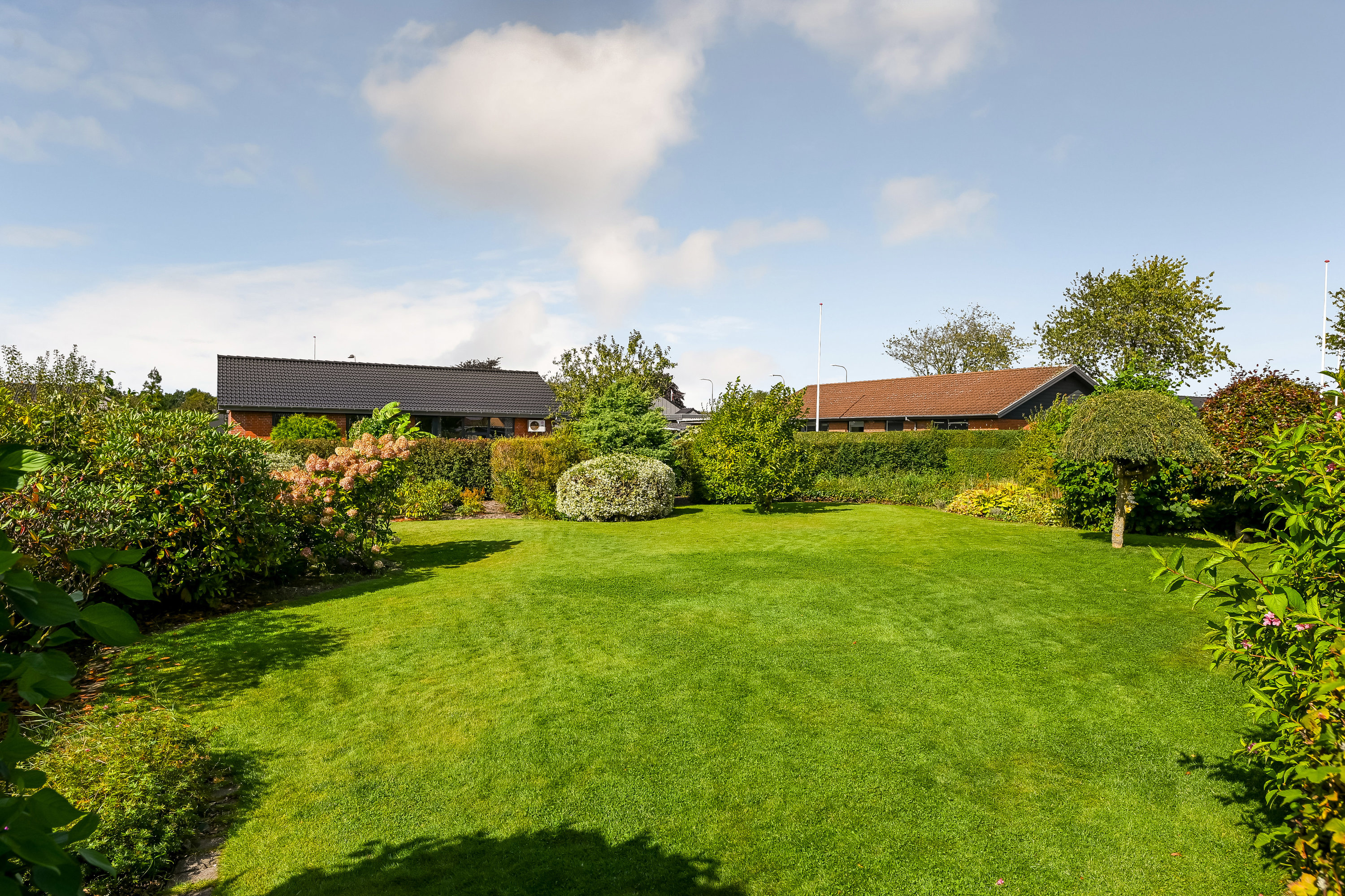 Fremhævet have billede i fuldskærmstilstand. Billede af Dalbo 68, 7200 Grindsted