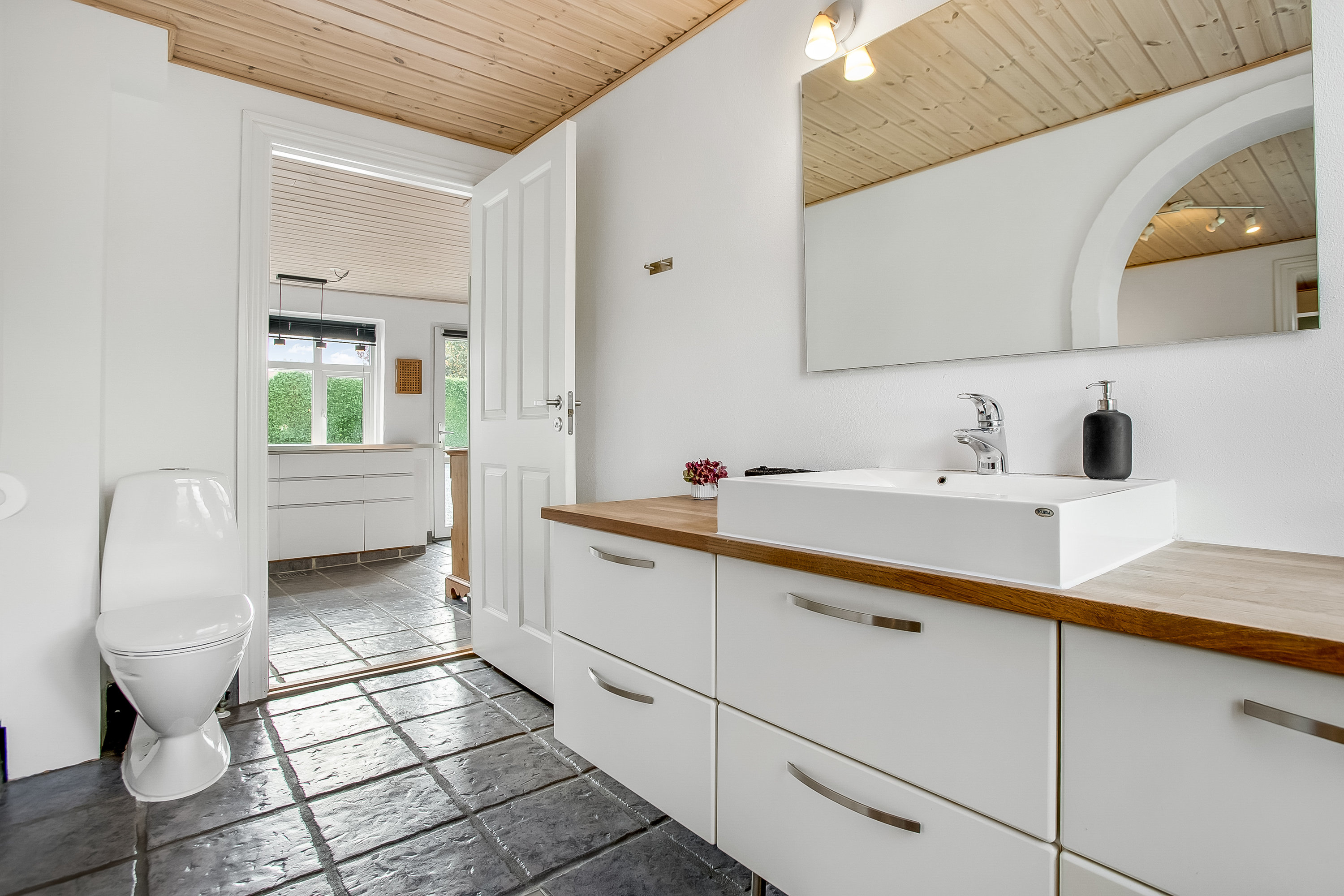 Fremhævet  billede i fuldskærmstilstand. Billede af Mølkærvej 12, Ødsted, 7100 Vejle