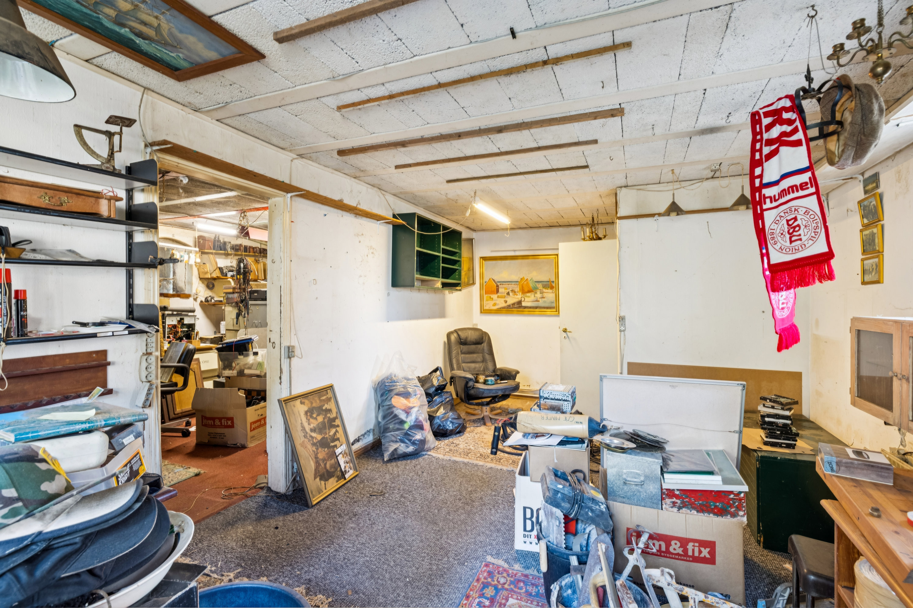 Fremhævet garage billede i fuldskærmstilstand. Billede af Bendstrupvej 52, 8541 Skødstrup