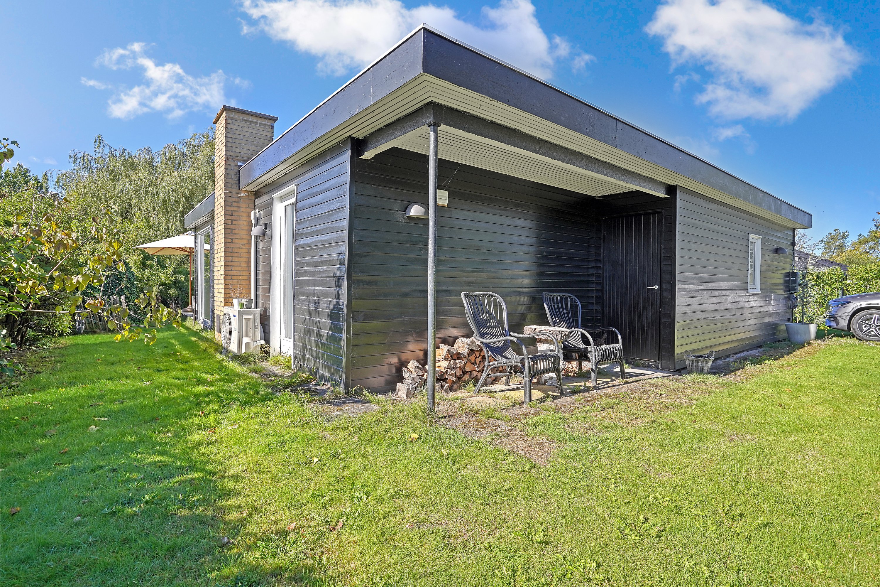 Fremhævet ejendommen billede i fuldskærmstilstand. Billede af Ledgårdsvej 18, 3100 Hornbæk