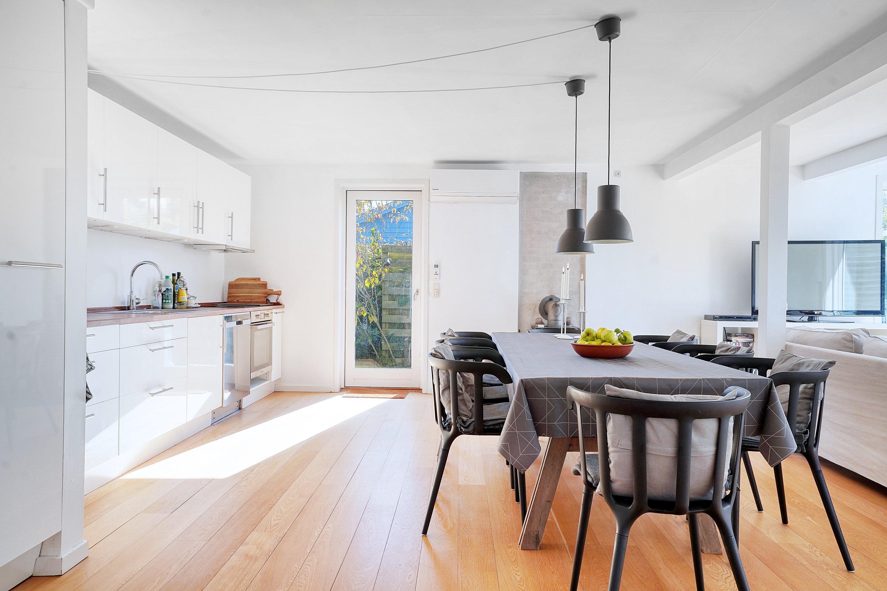 Fremhævet spisestue billede i fuldskærmstilstand. Billede af Ledgårdsvej 18, 3100 Hornbæk