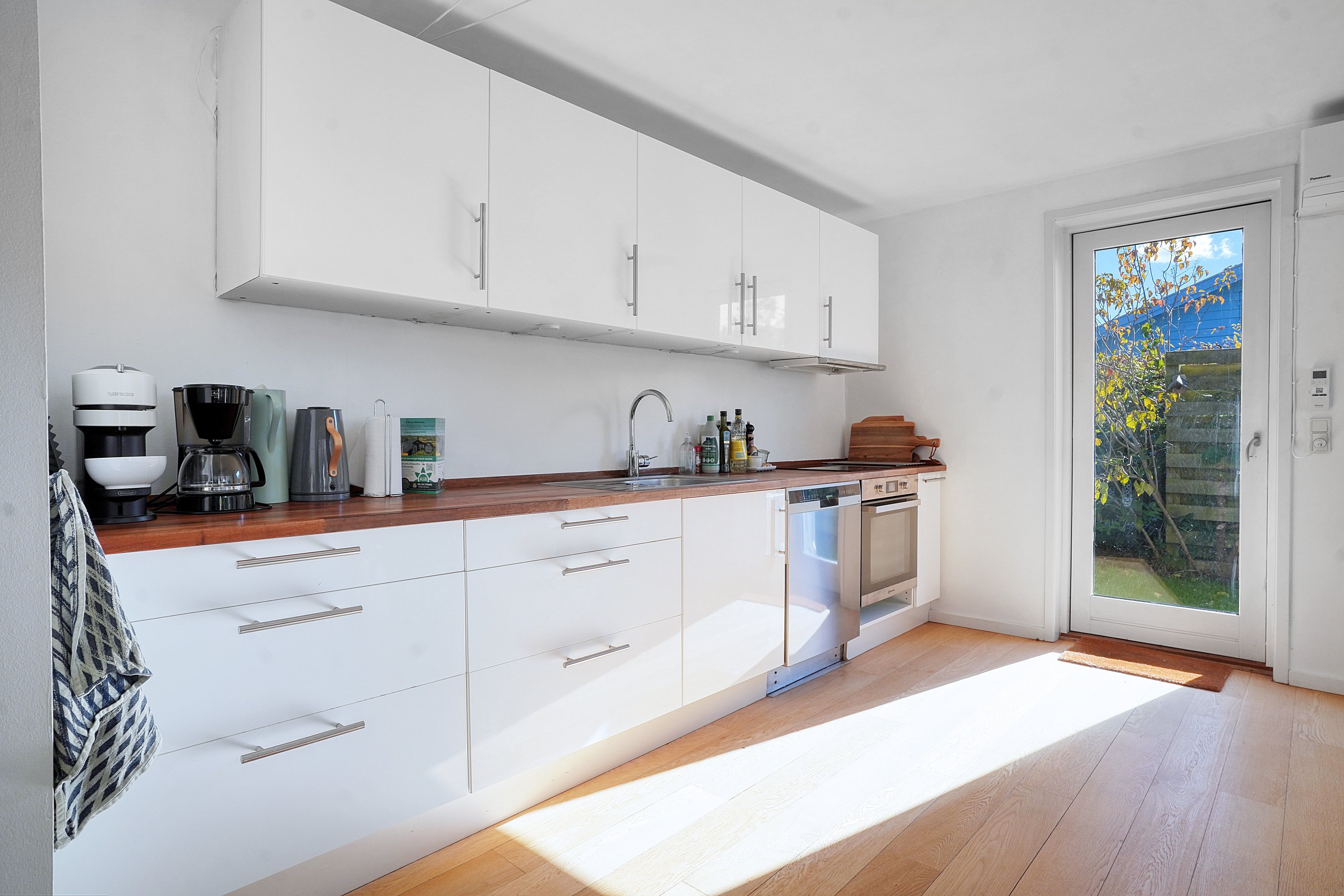 Fremhævet køkken billede i fuldskærmstilstand. Billede af Ledgårdsvej 18, 3100 Hornbæk