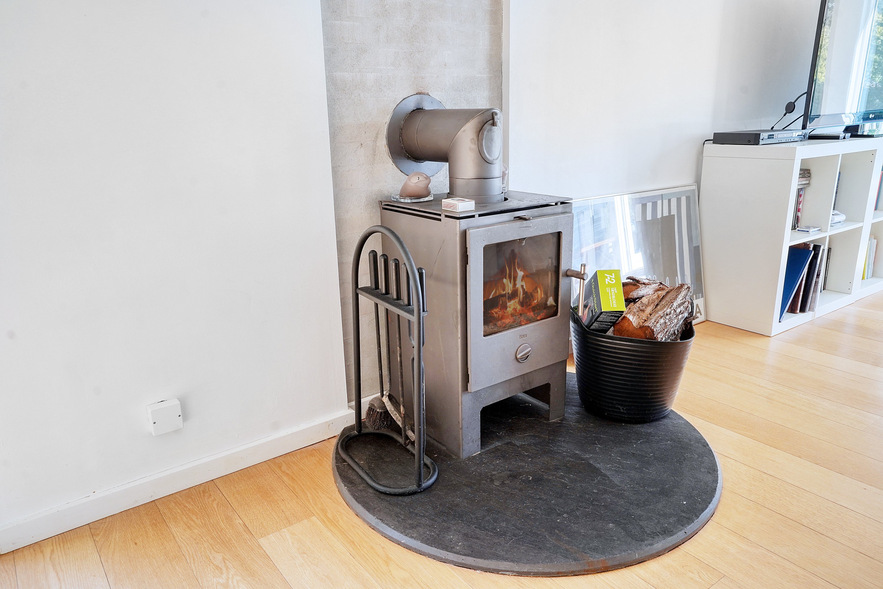 Fremhævet stue billede i fuldskærmstilstand. Billede af Ledgårdsvej 18, 3100 Hornbæk