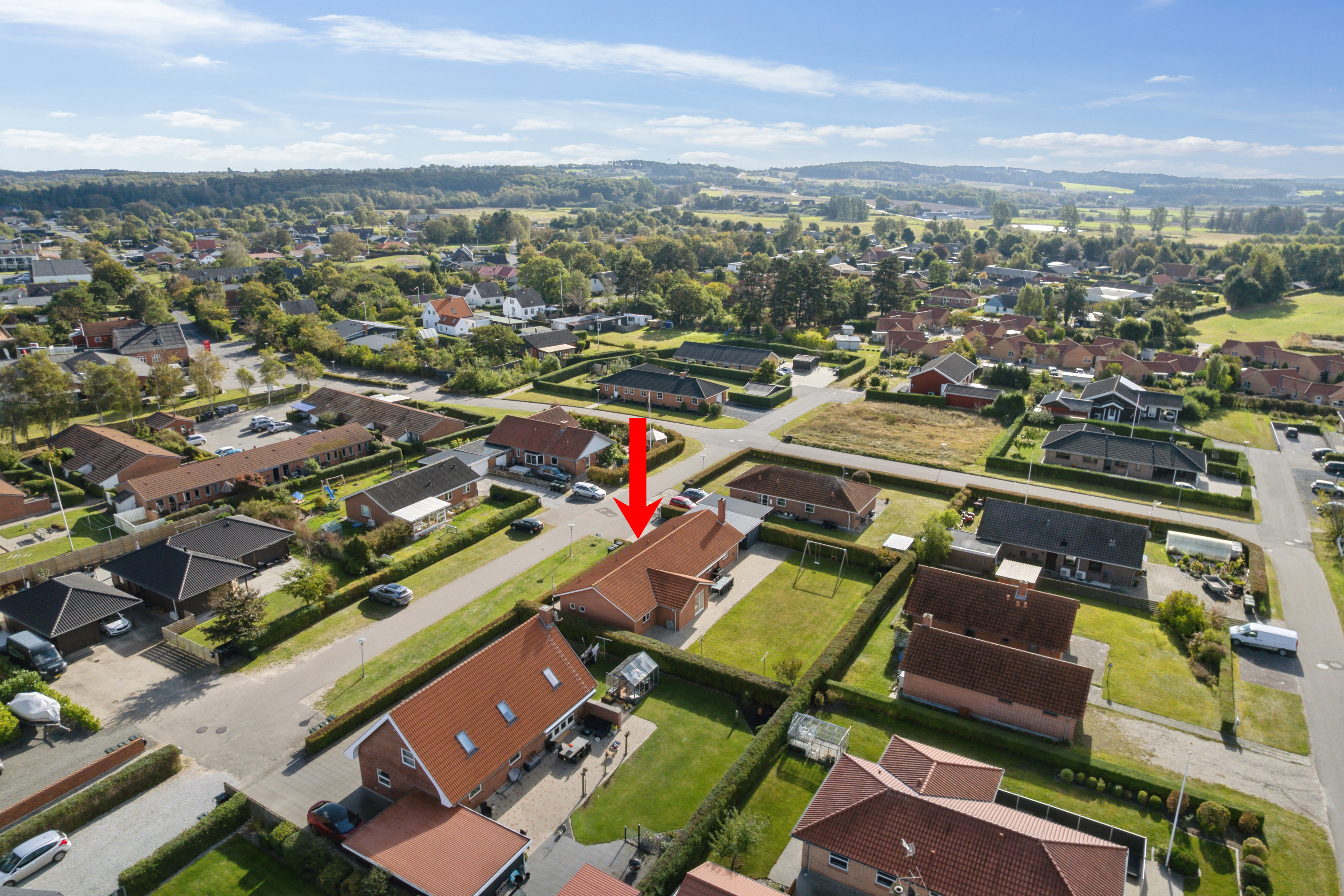 Fremhævet luftfoto billede i fuldskærmstilstand. Billede af Møllevangen 34, Bønnerup Strand, 8585 Glesborg