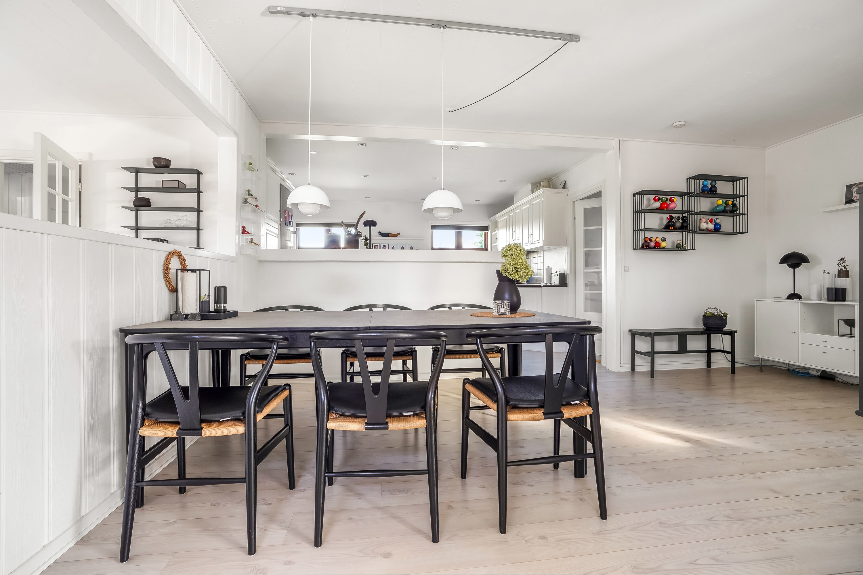 Fremhævet stue billede i fuldskærmstilstand. Billede af Ahornvej 1, 7200 Grindsted