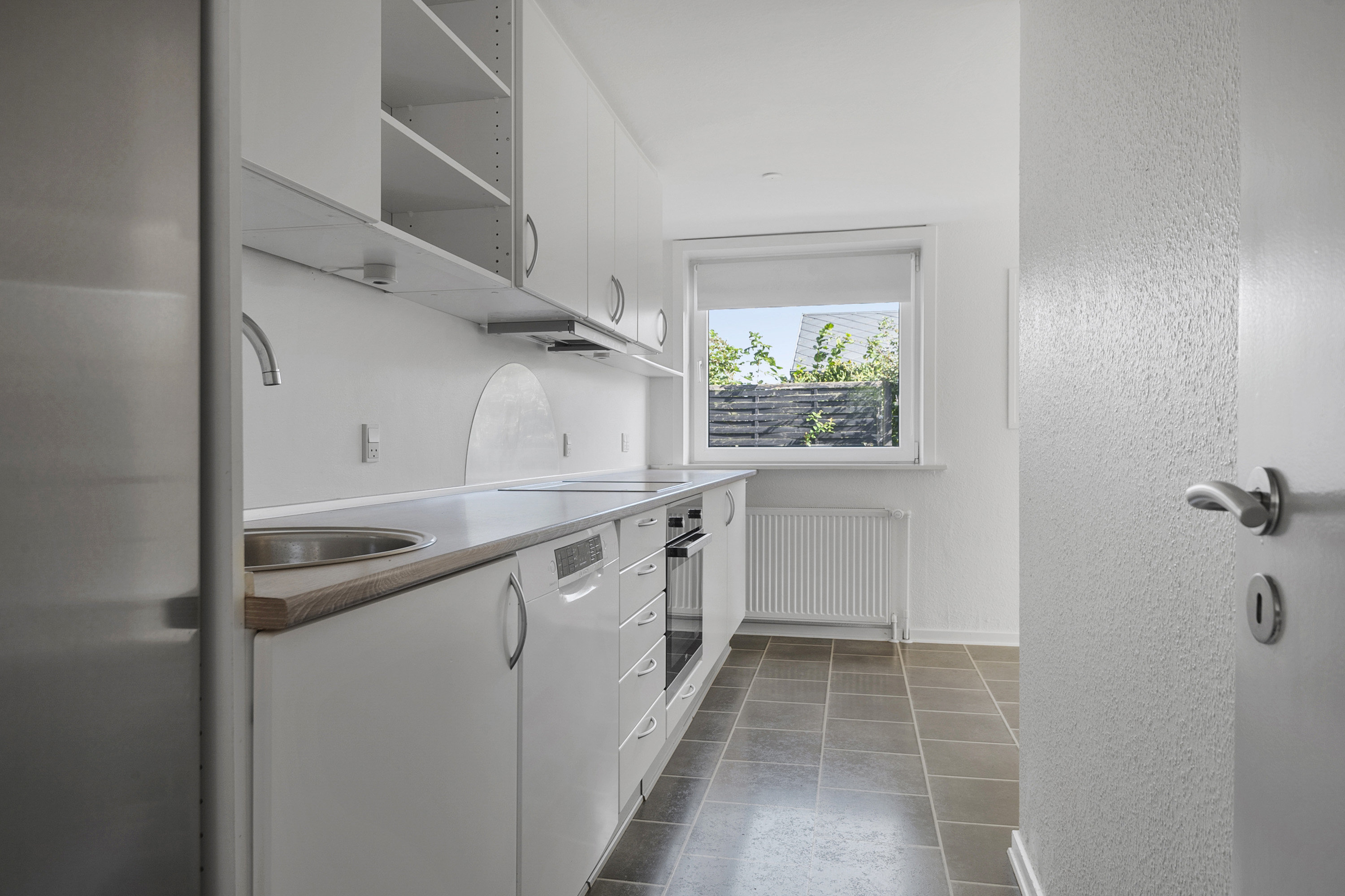 Fremhævet køkken billede i fuldskærmstilstand. Billede af Carsten Hauchs Vej 1, 6700 Esbjerg