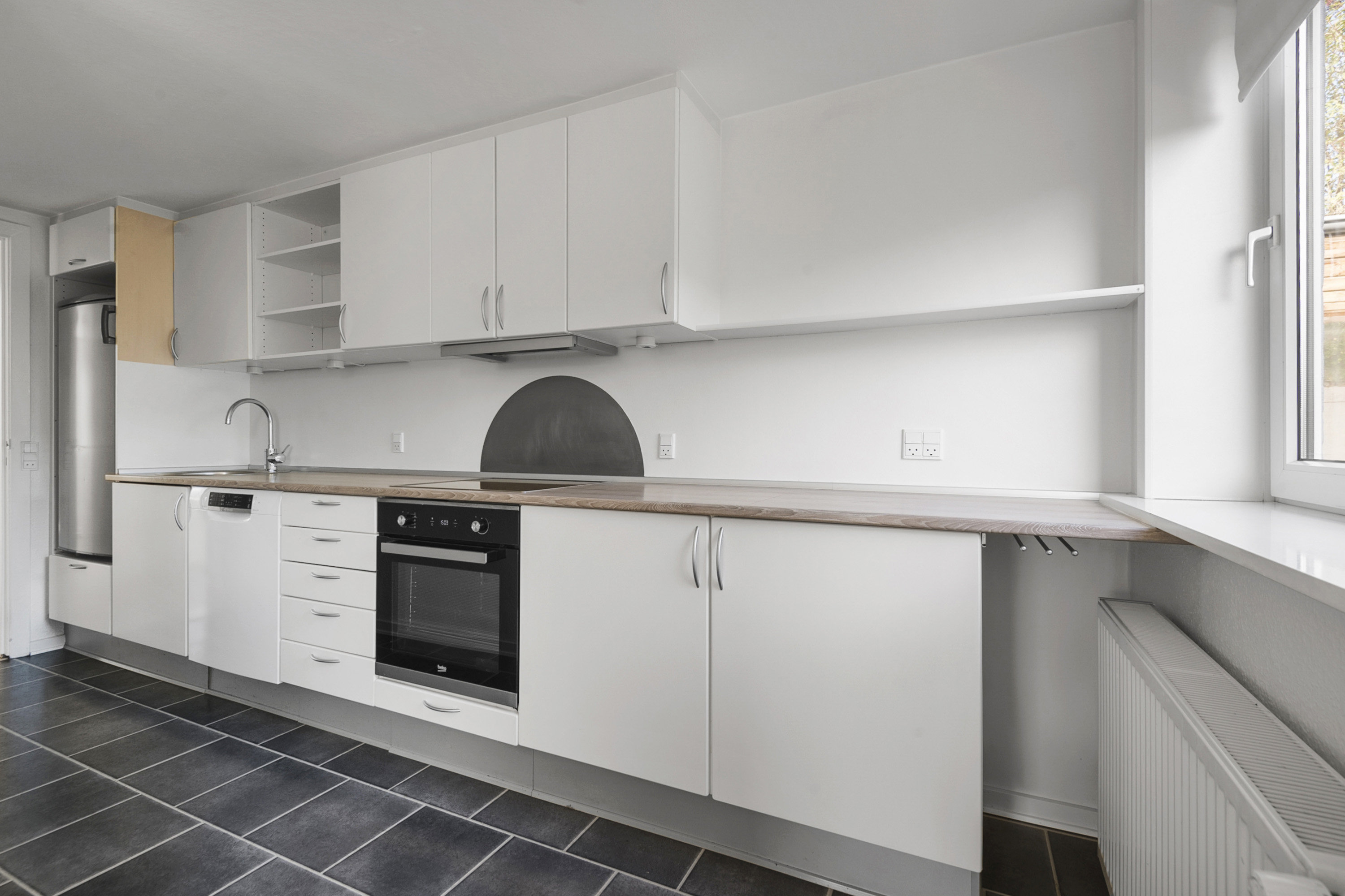 Fremhævet køkken billede i fuldskærmstilstand. Billede af Carsten Hauchs Vej 1, 6700 Esbjerg