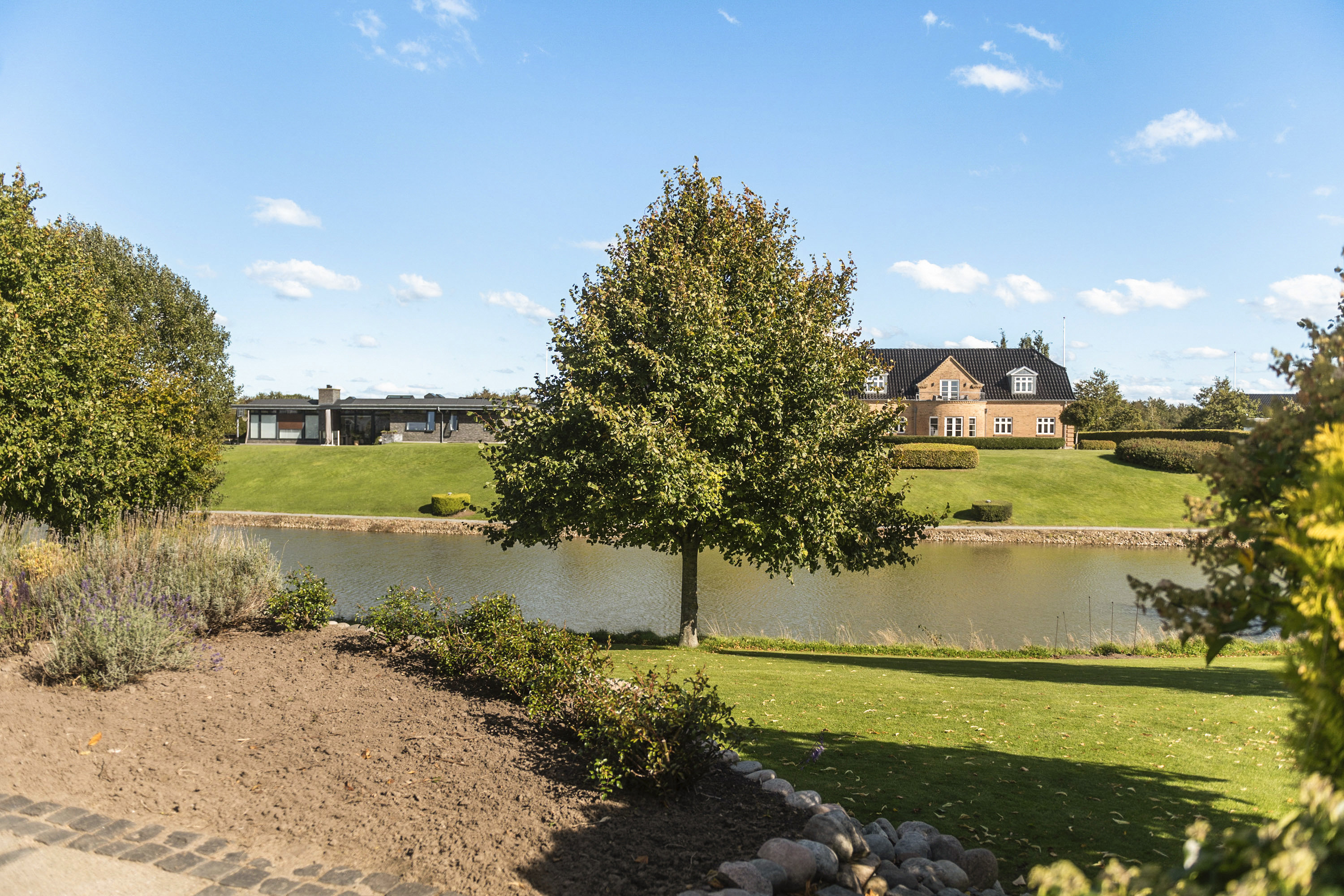 Fremhævet ejendommen billede i fuldskærmstilstand. Billede af Bjerget 20, 6800 Varde