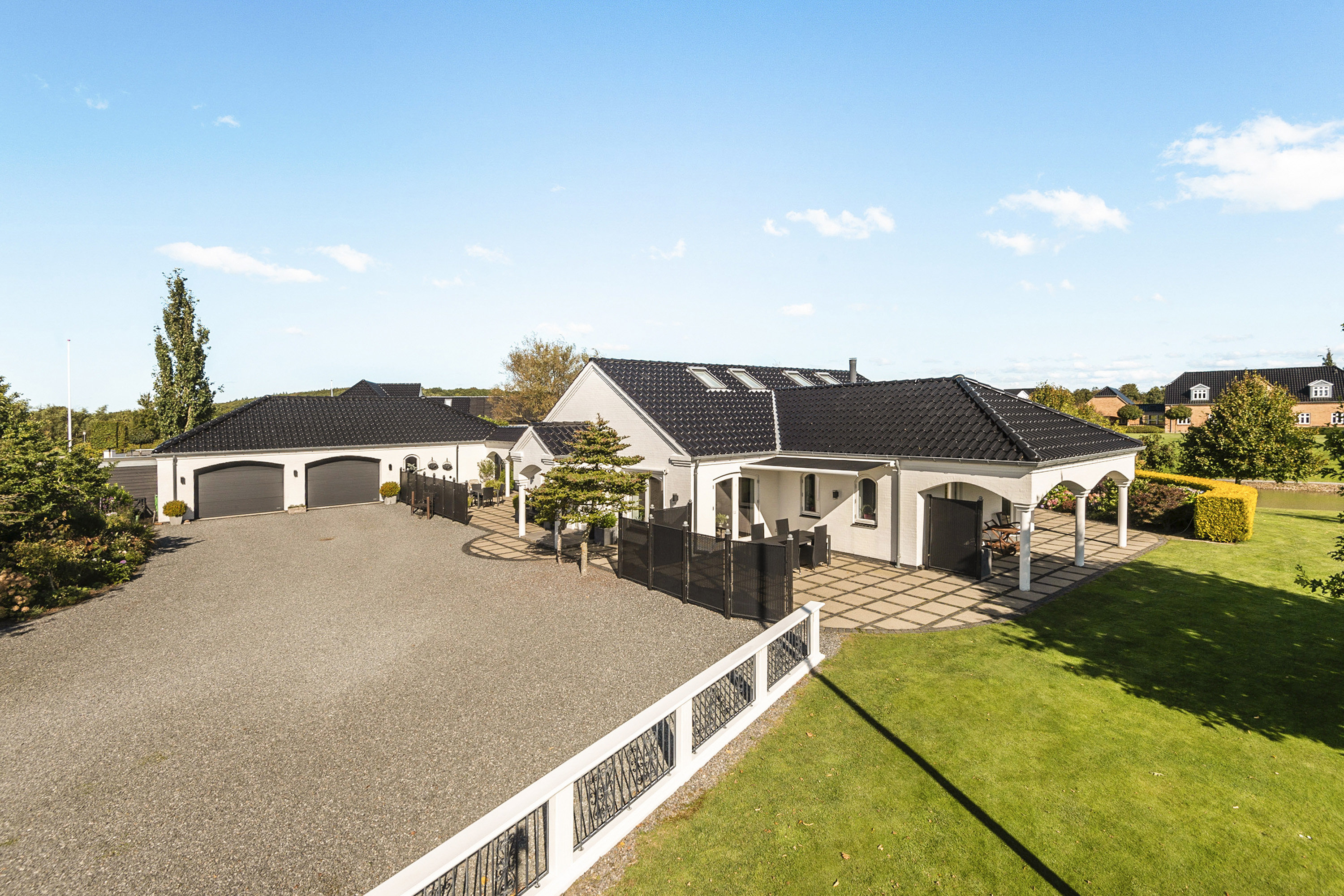 Fremhævet ejendommen billede i fuldskærmstilstand. Billede af Bjerget 20, 6800 Varde