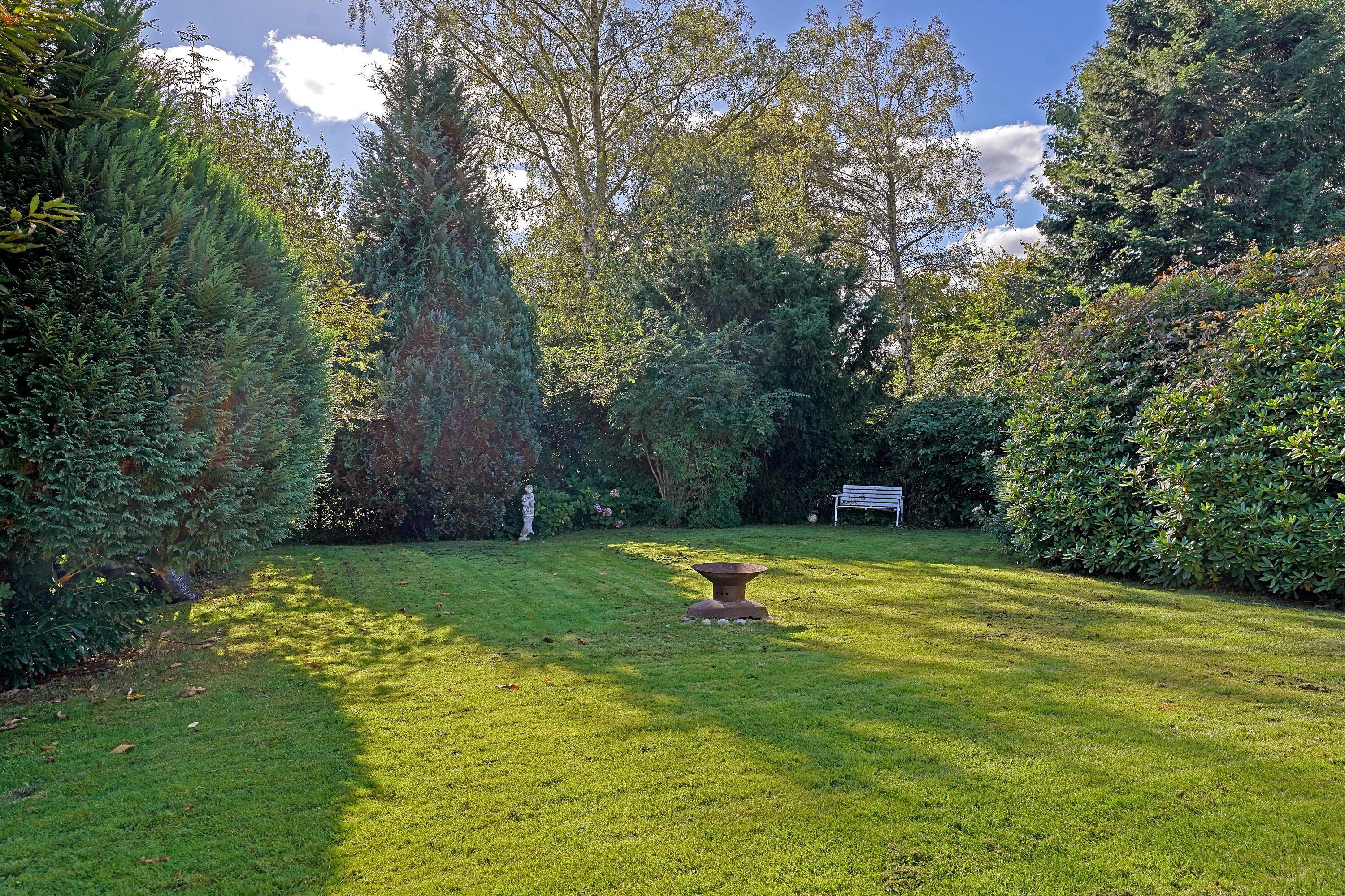 Fremhævet have billede i fuldskærmstilstand. Billede af Kildevænget 6, Kildekrog, 3100 Hornbæk