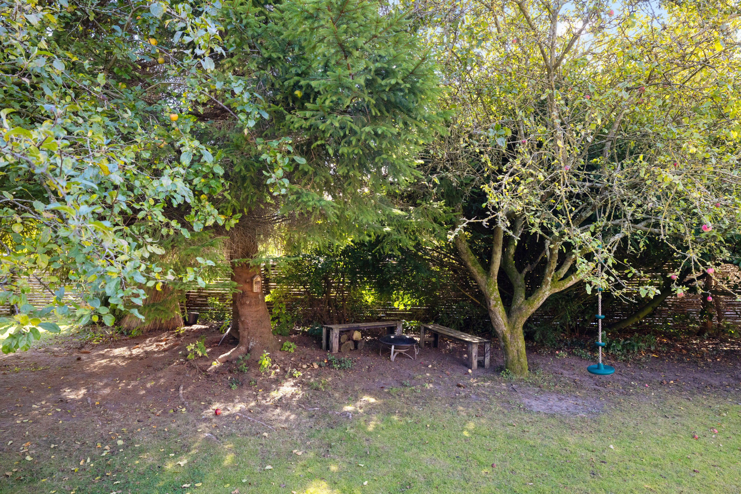 Fremhævet  billede i fuldskærmstilstand. Billede af Degnebakken 28, Hasle, 8210 Aarhus V