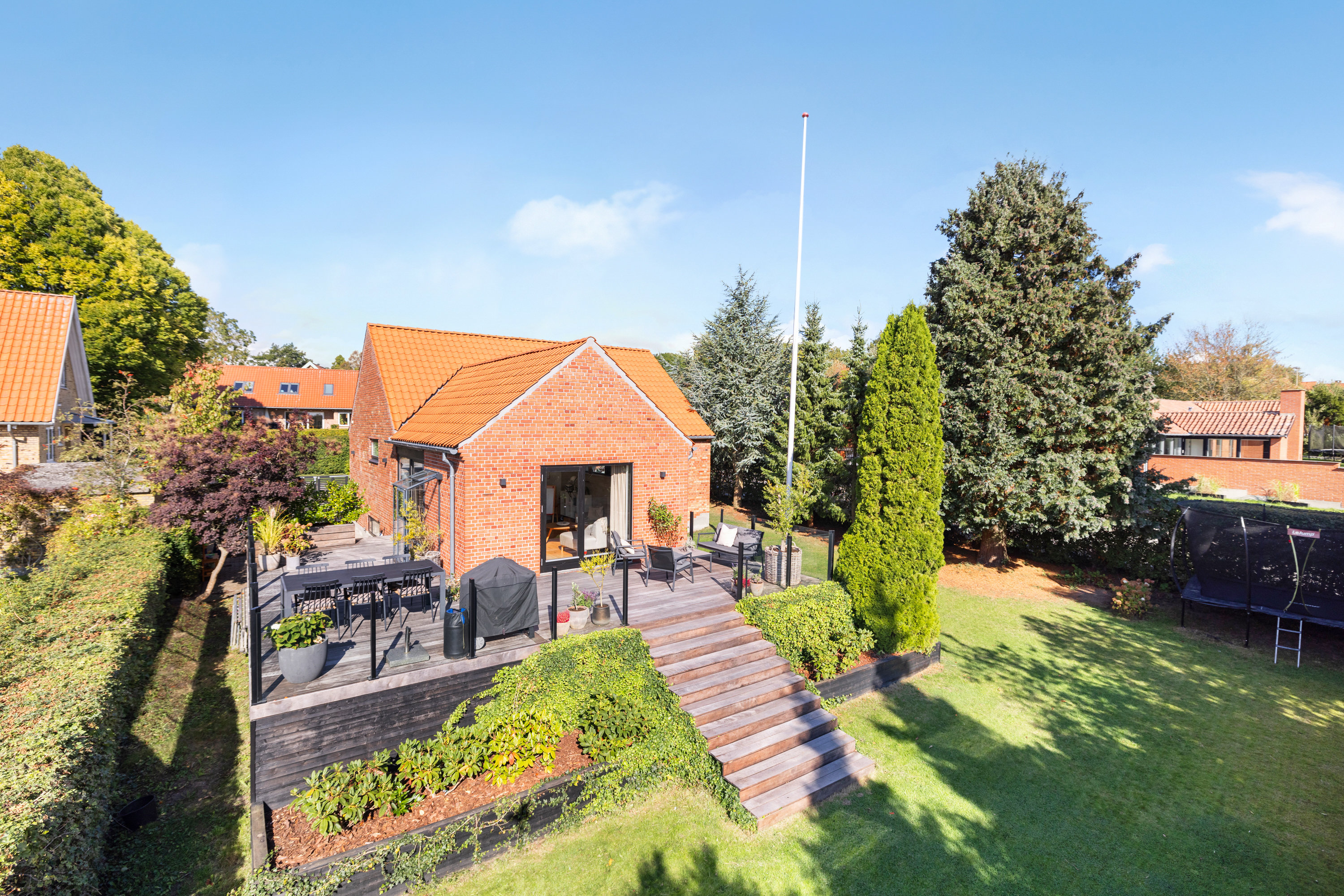 Fremhævet  billede i fuldskærmstilstand. Billede af Degnebakken 28, Hasle, 8210 Aarhus V