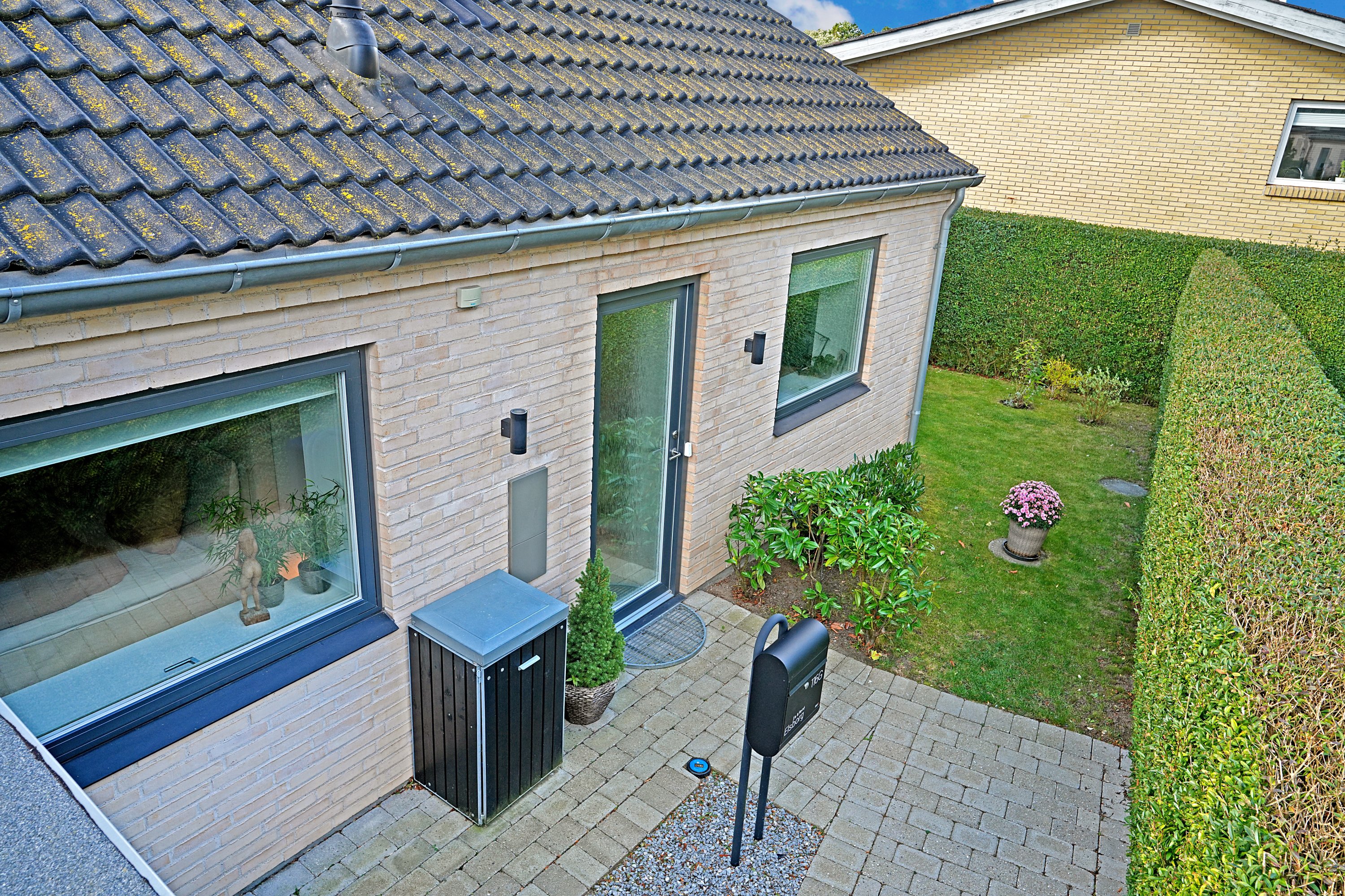 Fremhævet terrasse billede i fuldskærmstilstand. Billede af Solrød Strandvej 116G, 2680 Solrød Strand