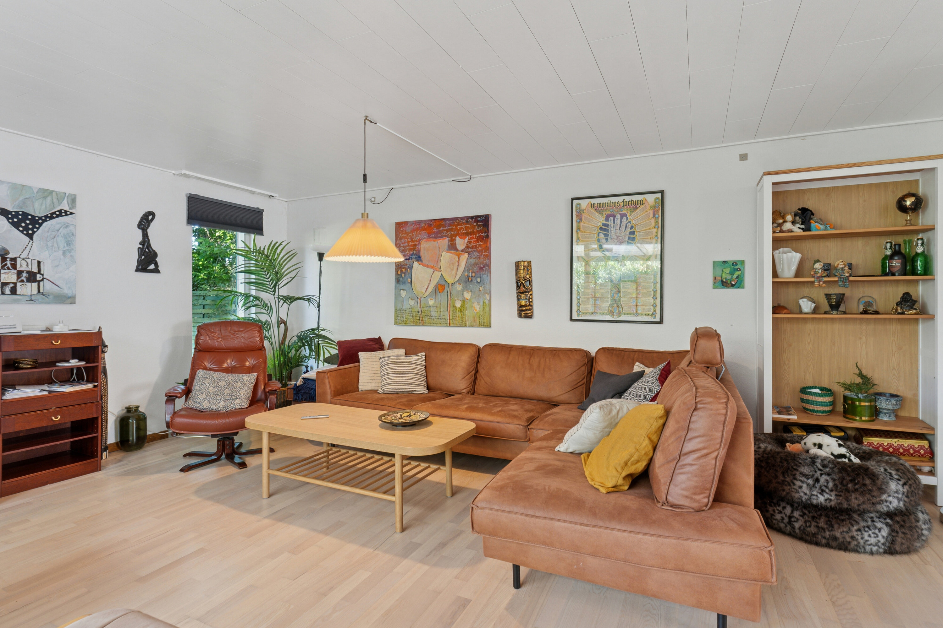 Fremhævet stue billede i fuldskærmstilstand. Billede af Egevej 11, Tullebølle, 5953 Tranekær