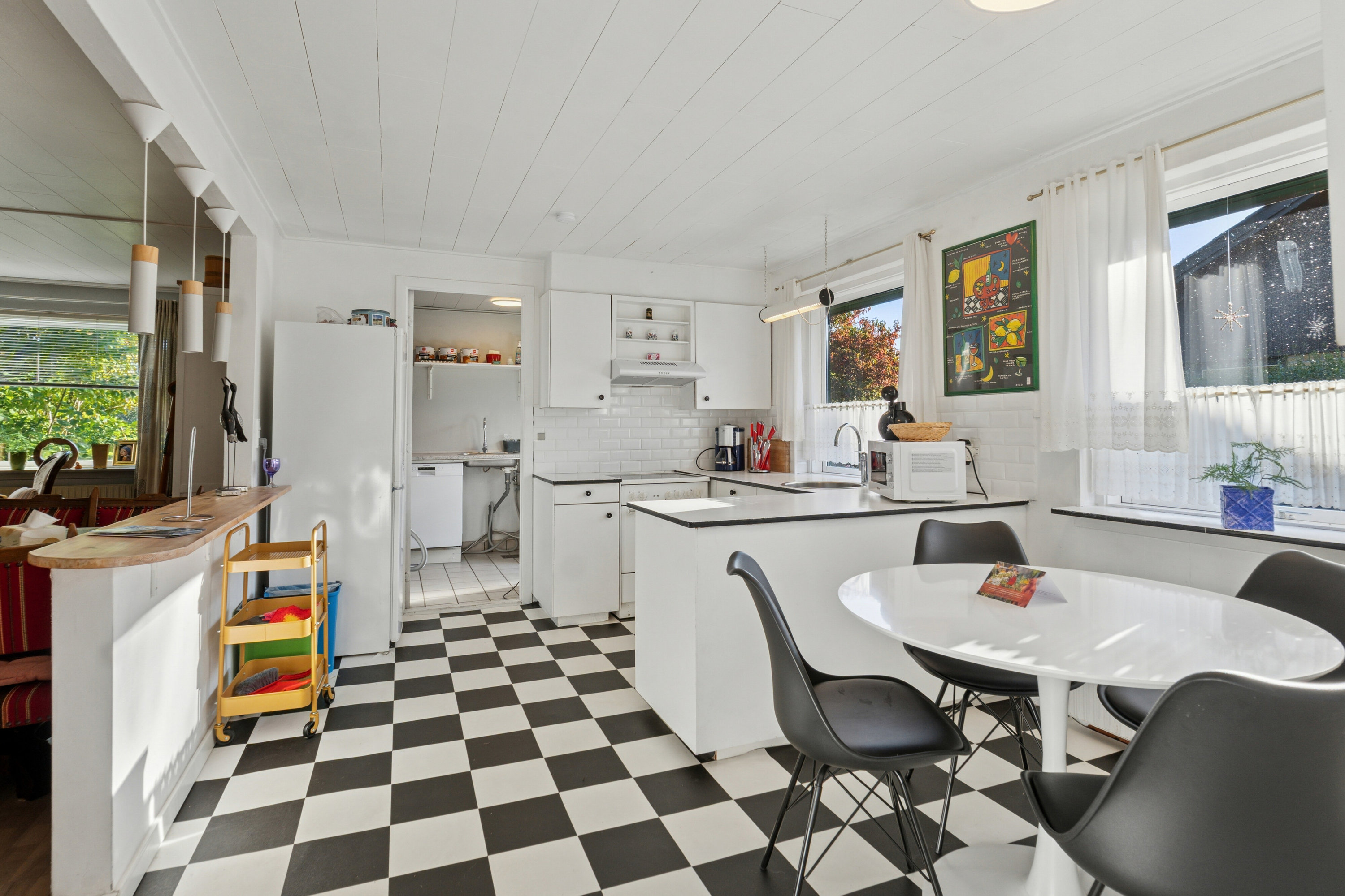 Fremhævet køkken billede i fuldskærmstilstand. Billede af Egevej 11, Tullebølle, 5953 Tranekær