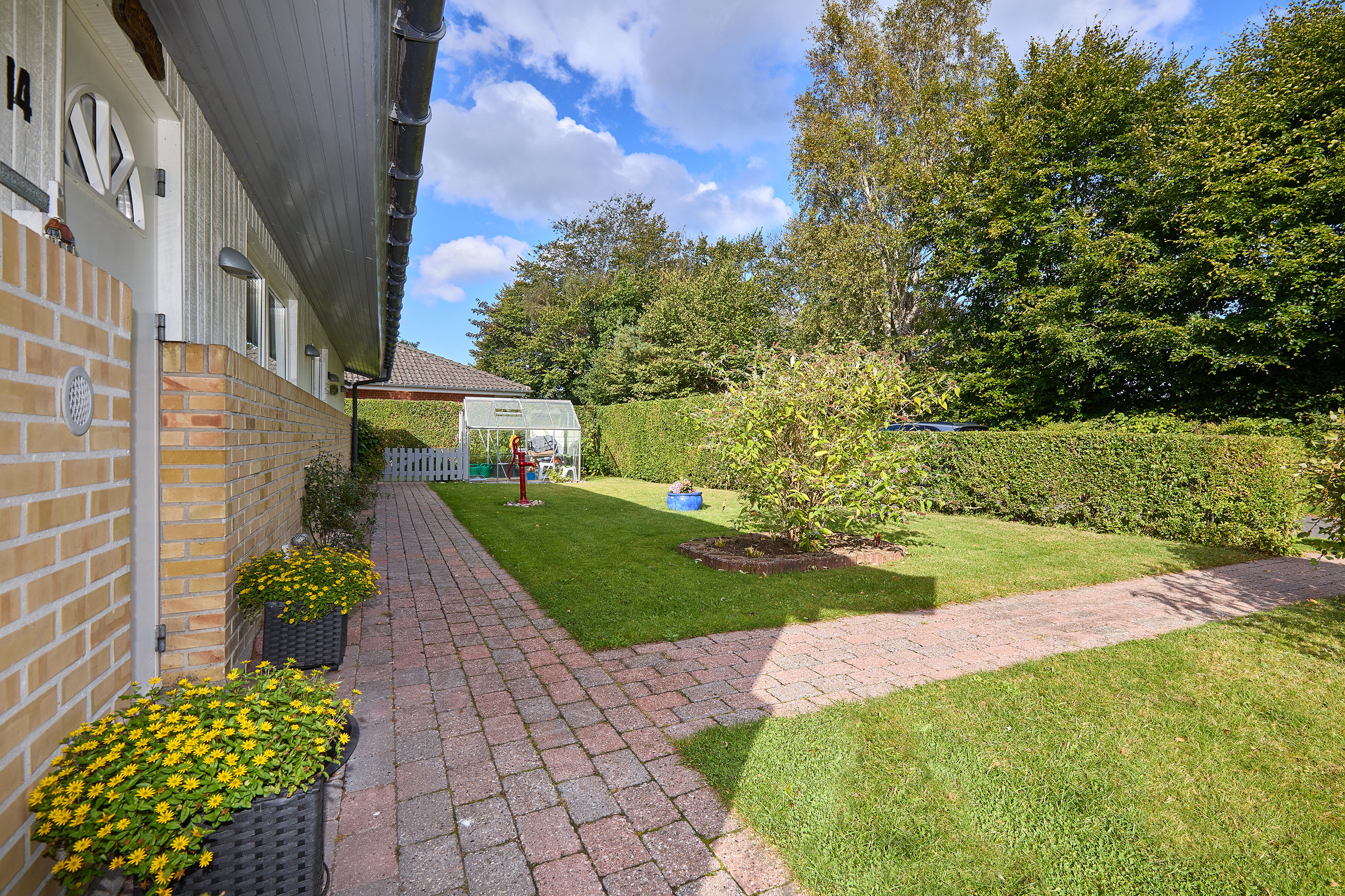 Fremhævet have billede i fuldskærmstilstand. Billede af Tofte-Åsen 14, Rågeleje, 3210 Vejby