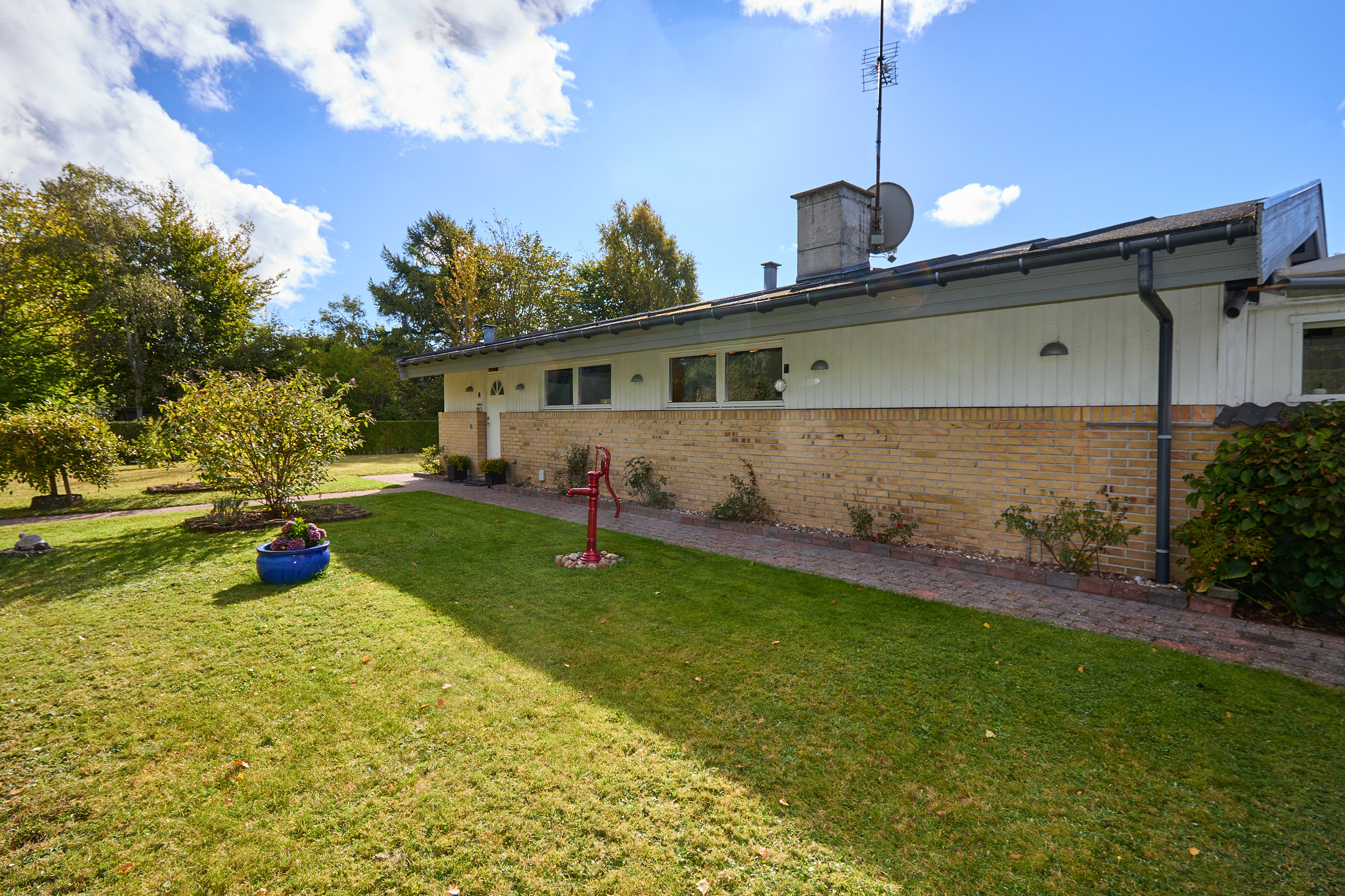 Miniaturebillede 2: ejendommen. Billede af Tofte-Åsen 14, Rågeleje, 3210 Vejby