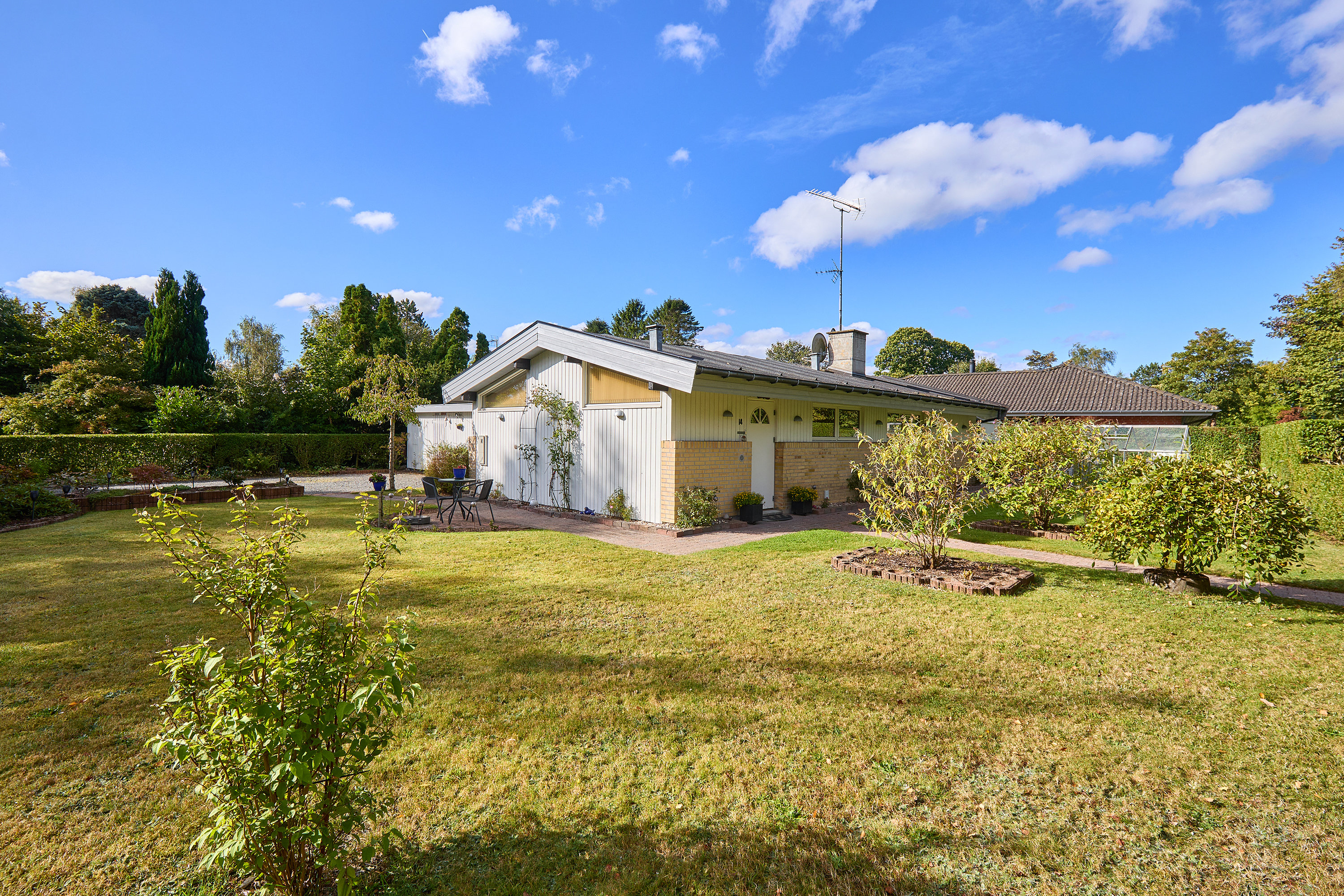 Fremhævet ejendommen billede i fuldskærmstilstand. Billede af Tofte-Åsen 14, Rågeleje, 3210 Vejby