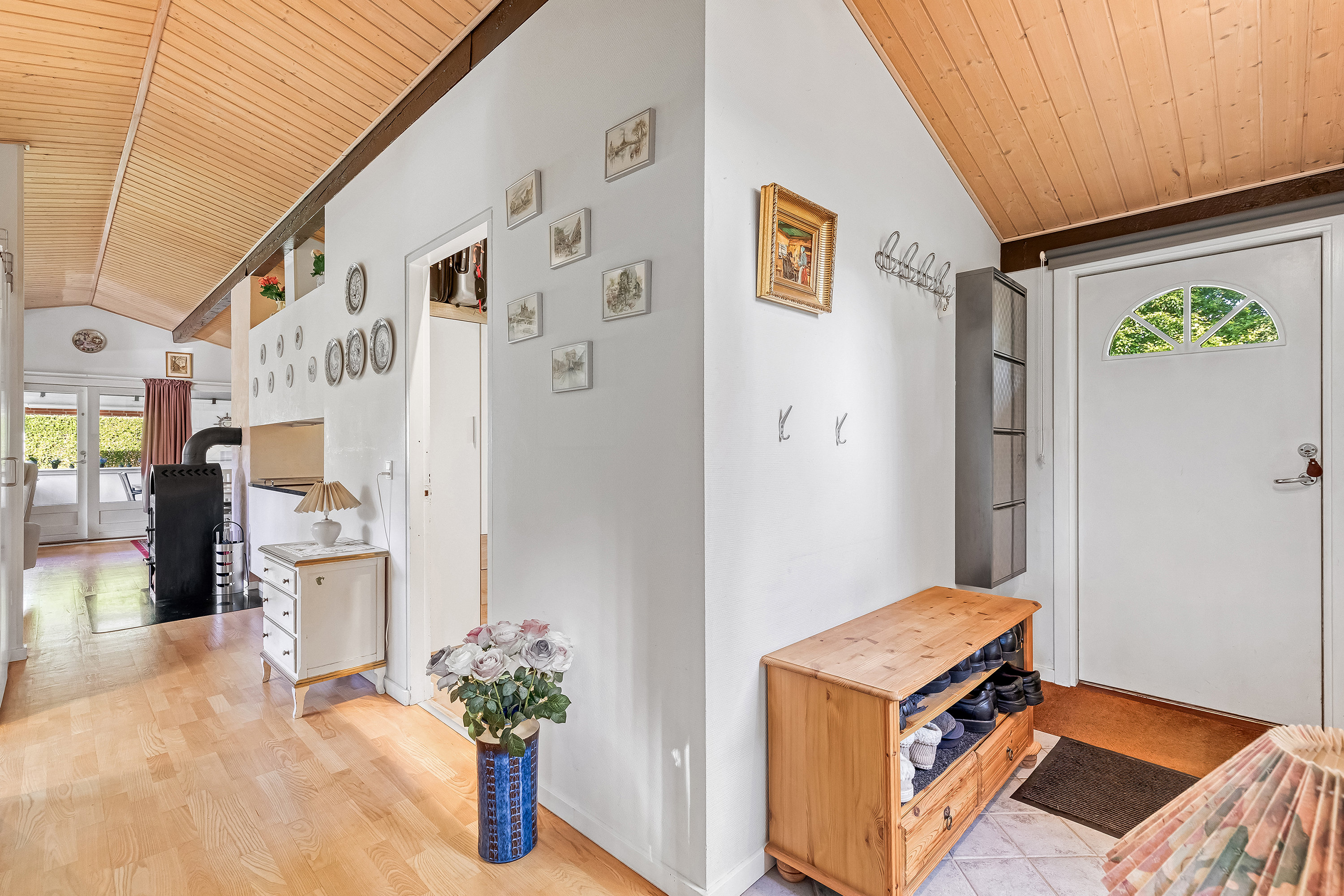 Fremhævet entré billede i fuldskærmstilstand. Billede af Tofte-Åsen 14, Rågeleje, 3210 Vejby