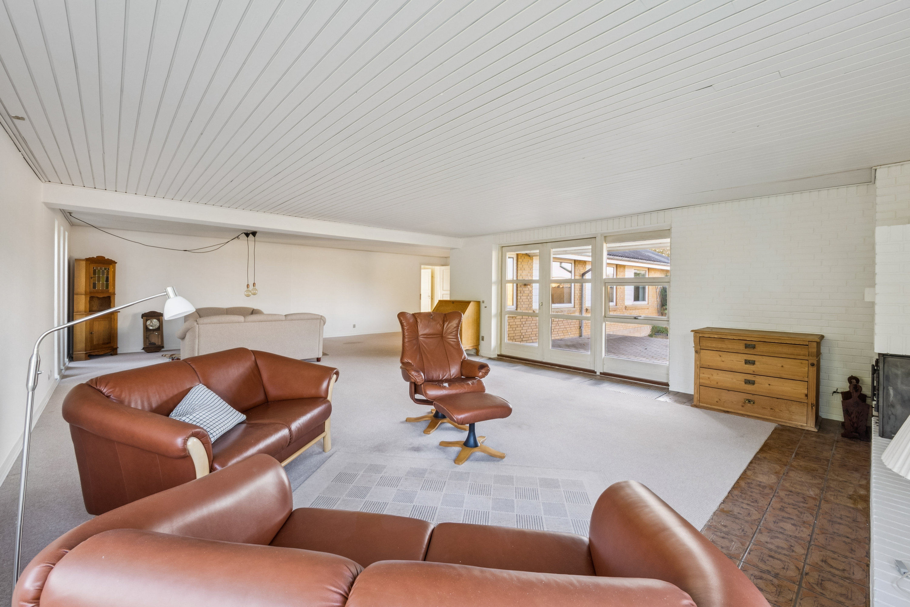 Fremhævet stue billede i fuldskærmstilstand. Billede af Kærvænget 4, Dommerby, 7800 Skive