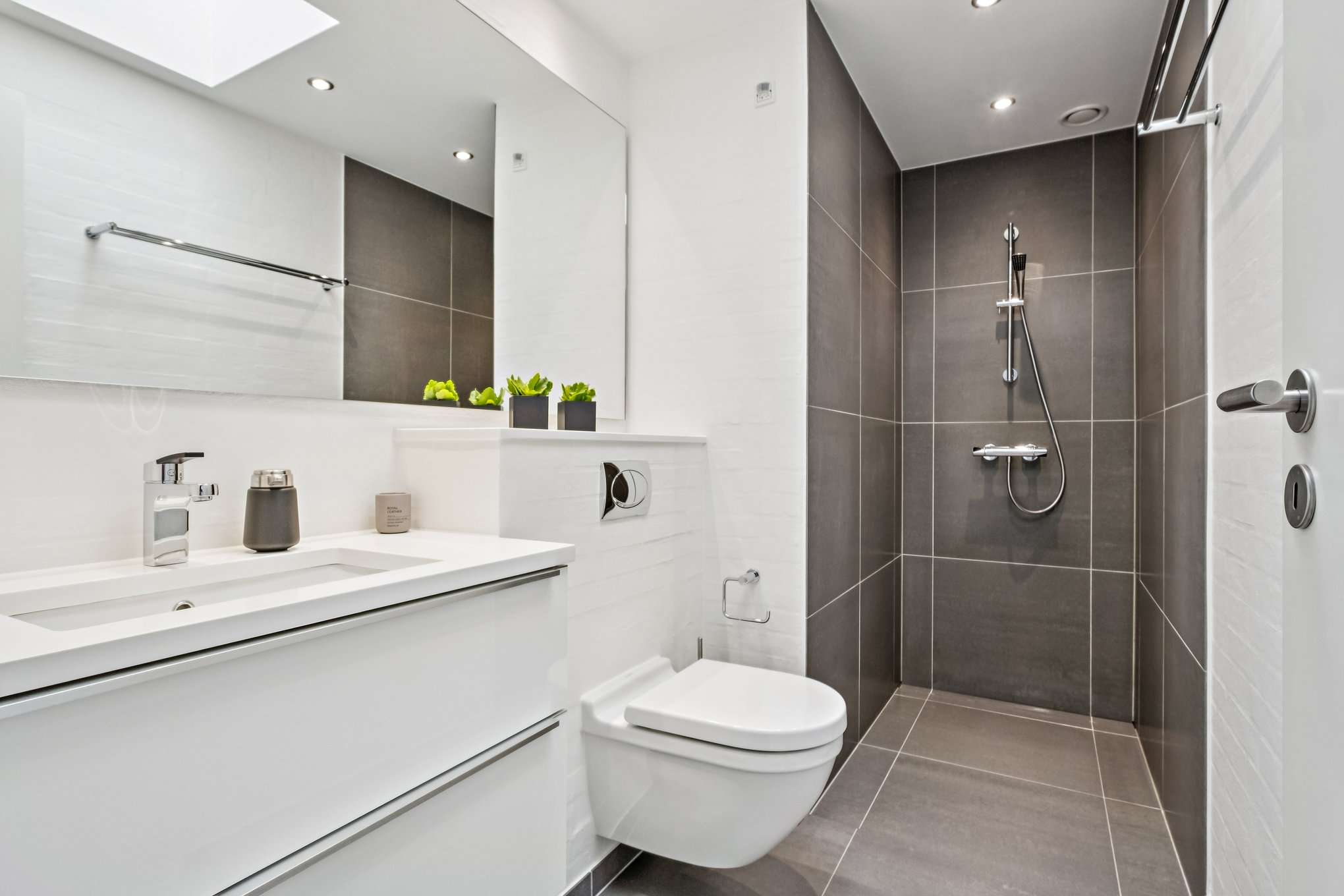 Fremhævet badeværelse billede i fuldskærmstilstand. Billede af Straussvej 6, 8920 Randers NV