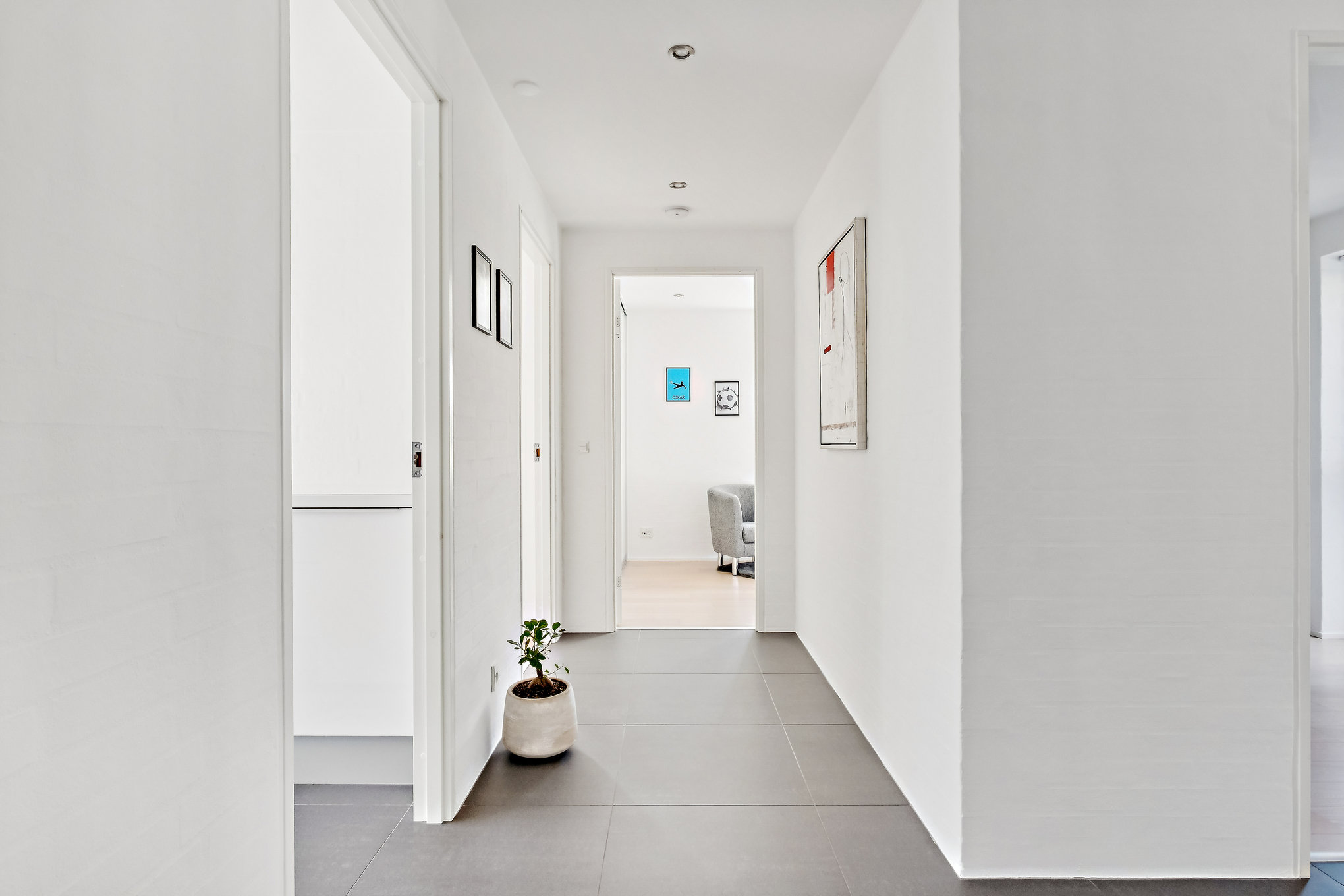 Fremhævet gang billede i fuldskærmstilstand. Billede af Straussvej 6, 8920 Randers NV