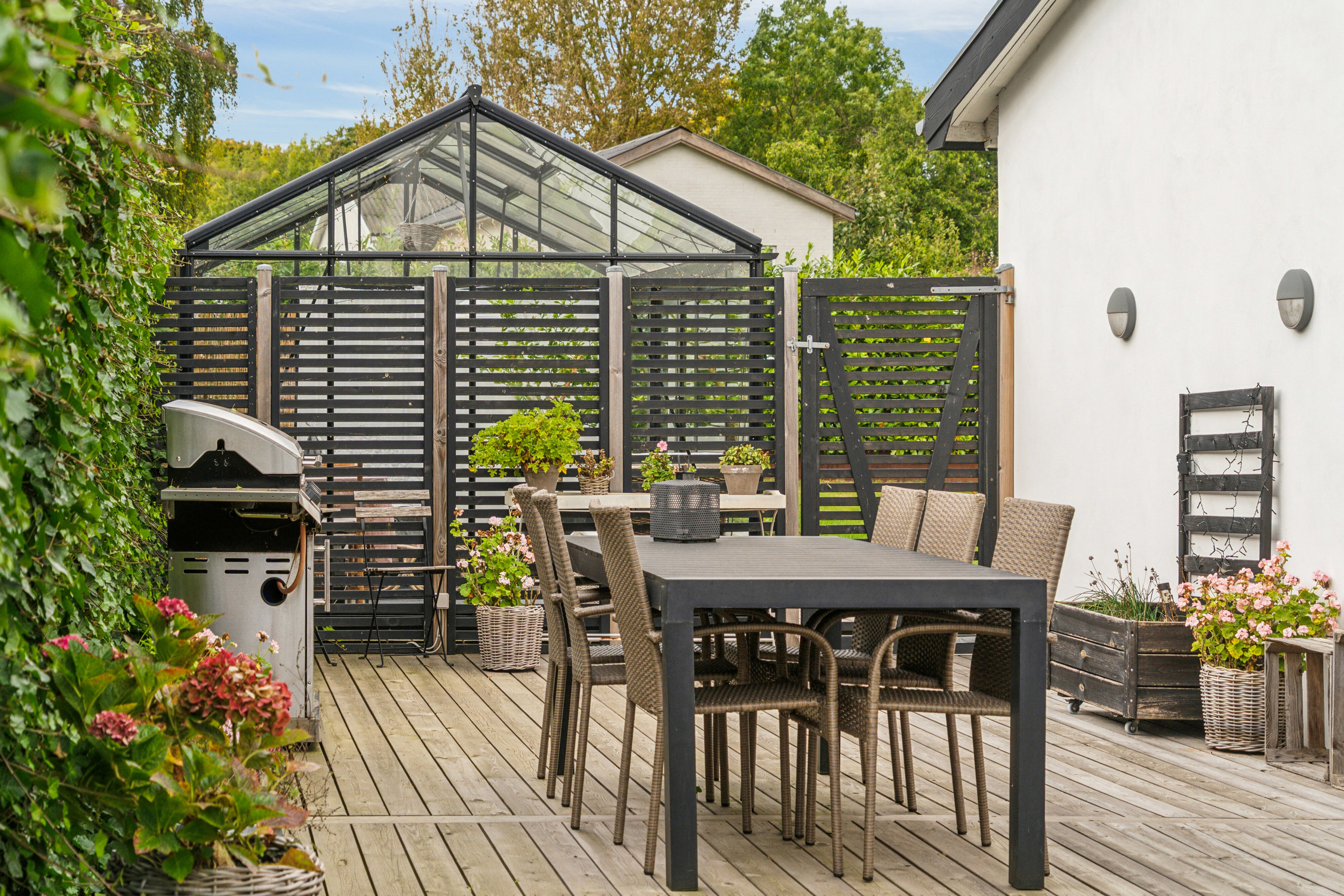 Fremhævet terrasse billede i fuldskærmstilstand. Billede af Lumbyvej 55, 5000 Odense C