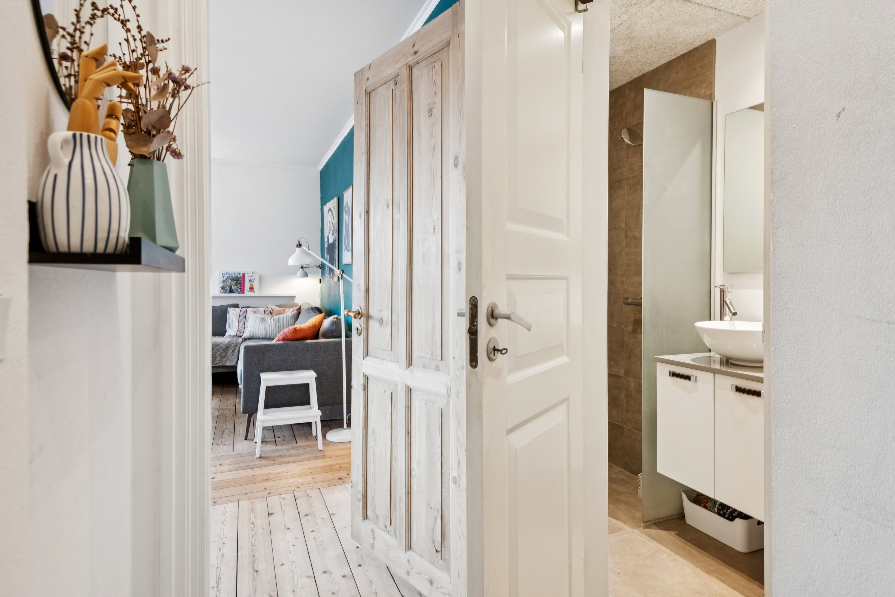 Fremhævet entré billede i fuldskærmstilstand. Billede af Østerbro 22, 2. tv., 9000 Aalborg