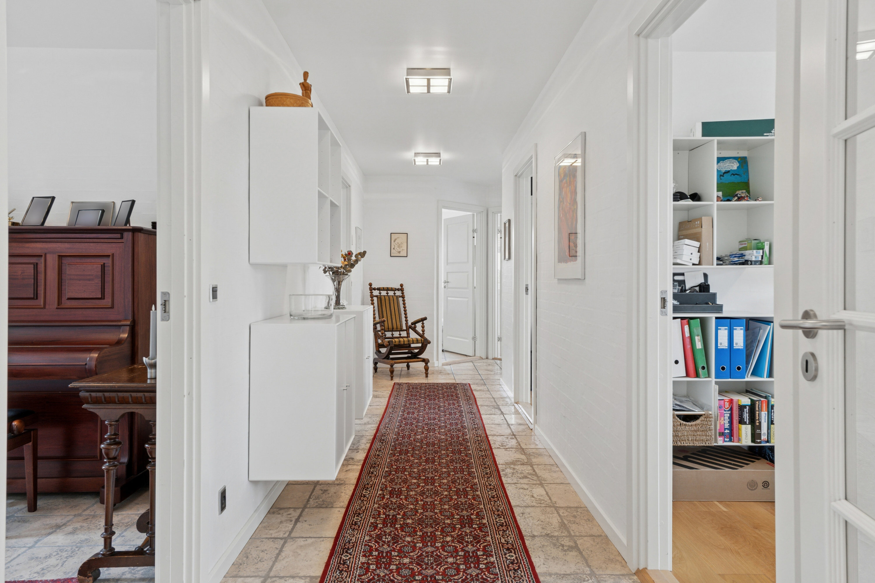 Fremhævet gang billede i fuldskærmstilstand. Billede af Kærvænget 23, Astrup, 9800 Hjørring