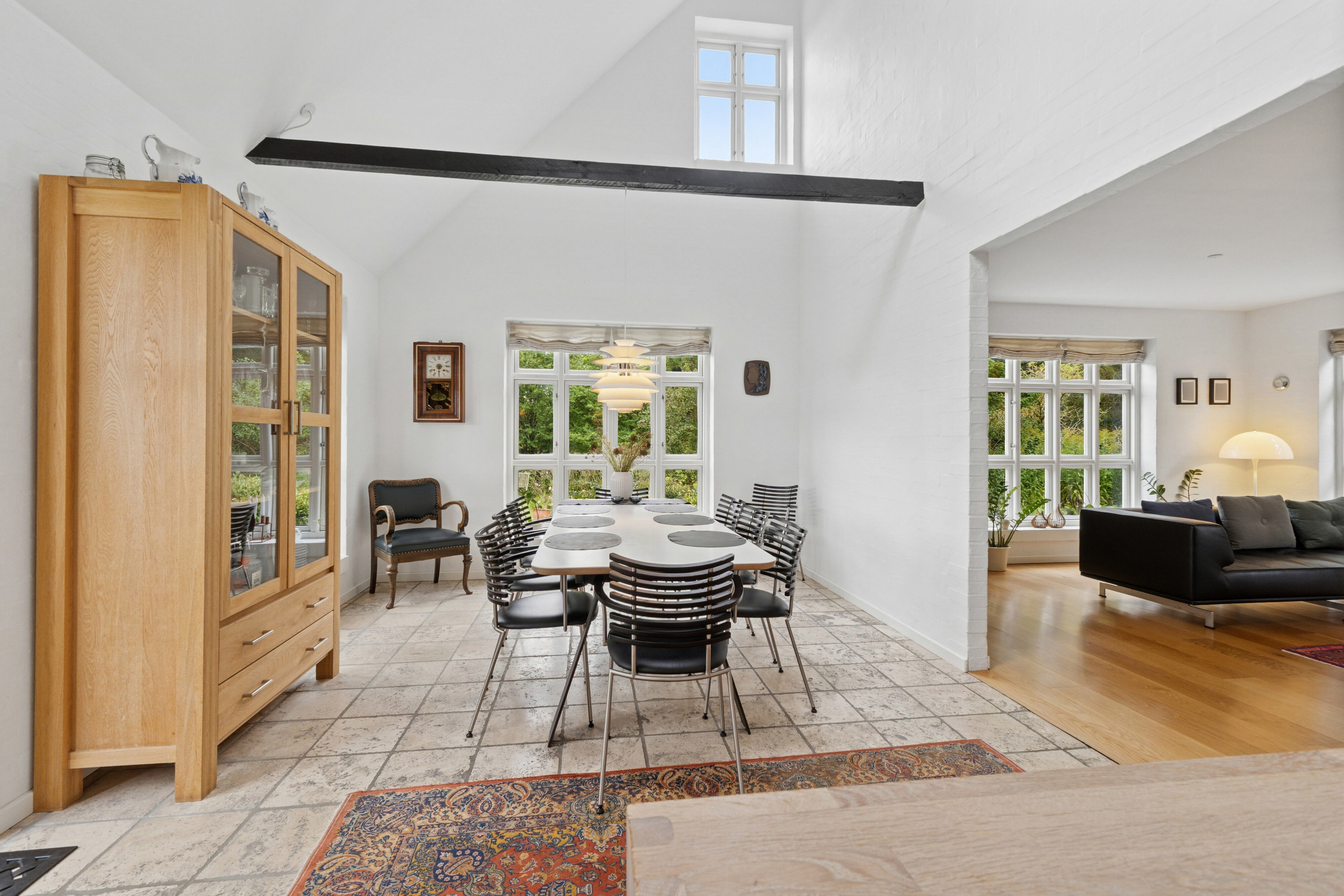 Fremhævet køkken/alrum billede i fuldskærmstilstand. Billede af Kærvænget 23, Astrup, 9800 Hjørring