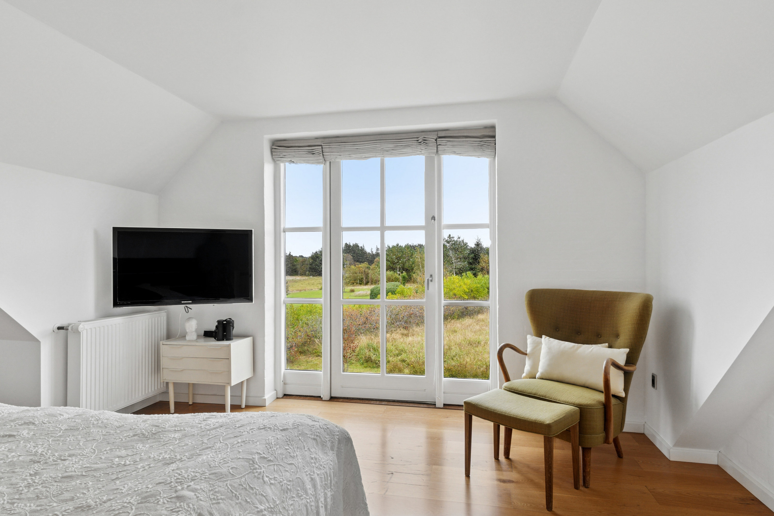 Fremhævet soveværelse billede i fuldskærmstilstand. Billede af Kærvænget 23, Astrup, 9800 Hjørring