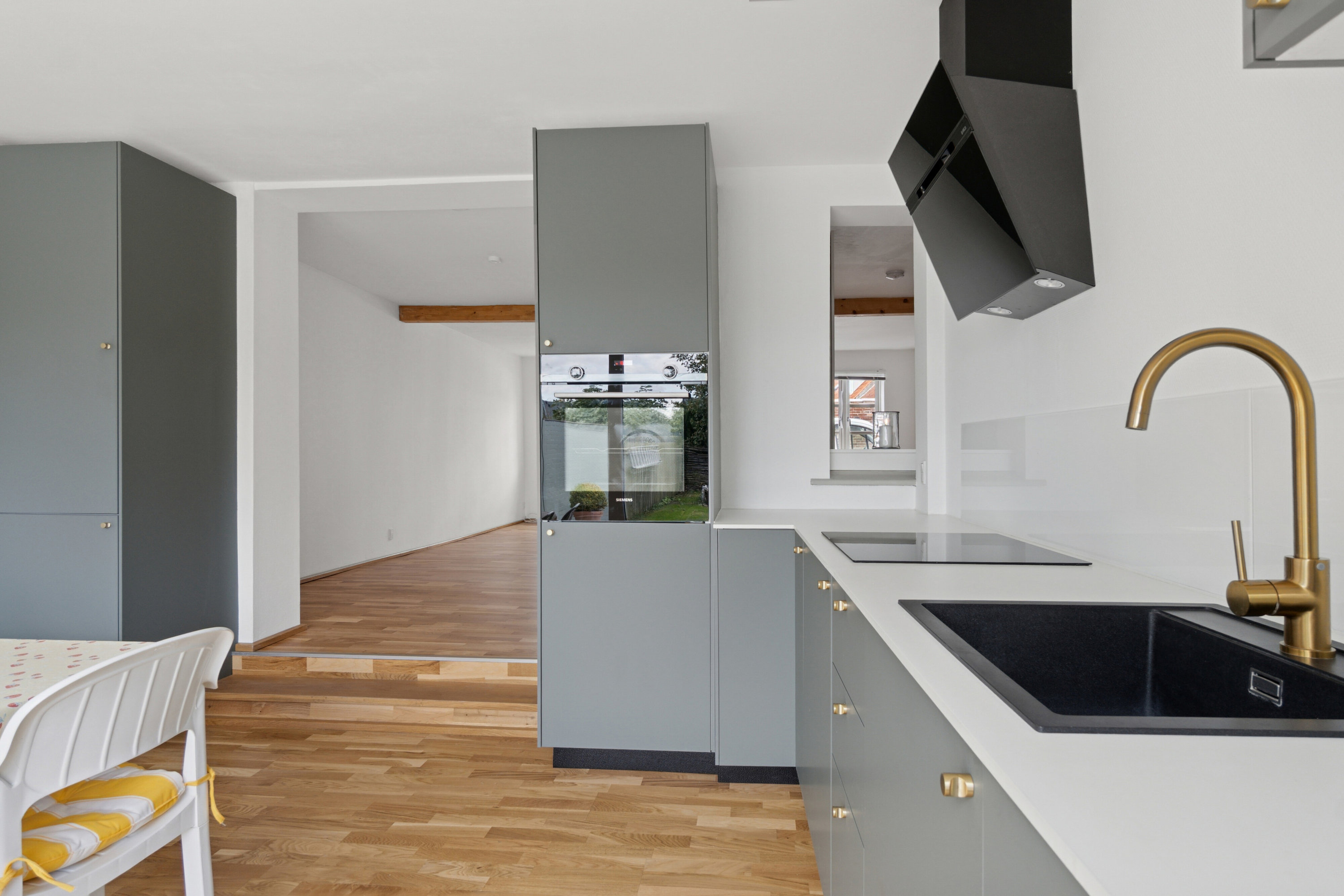 Fremhævet køkken billede i fuldskærmstilstand. Billede af Voldgade 35, Rønne, 3700 Rønne