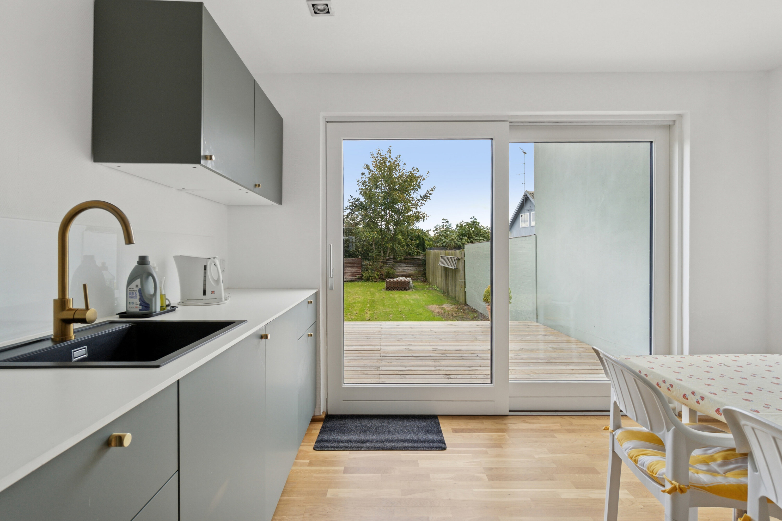 Fremhævet køkken billede i fuldskærmstilstand. Billede af Voldgade 35, Rønne, 3700 Rønne