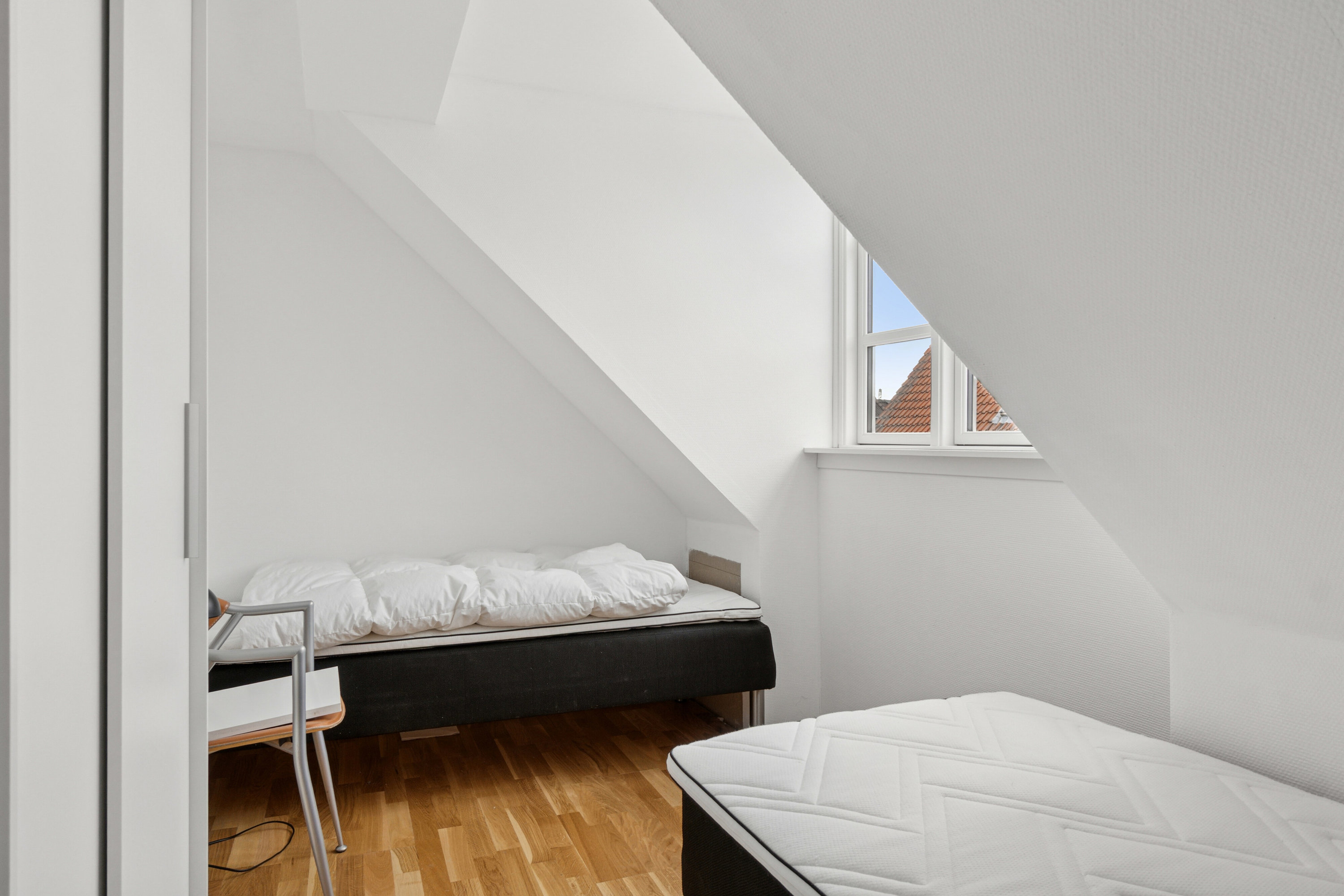 Fremhævet soveværelse billede i fuldskærmstilstand. Billede af Voldgade 35, Rønne, 3700 Rønne