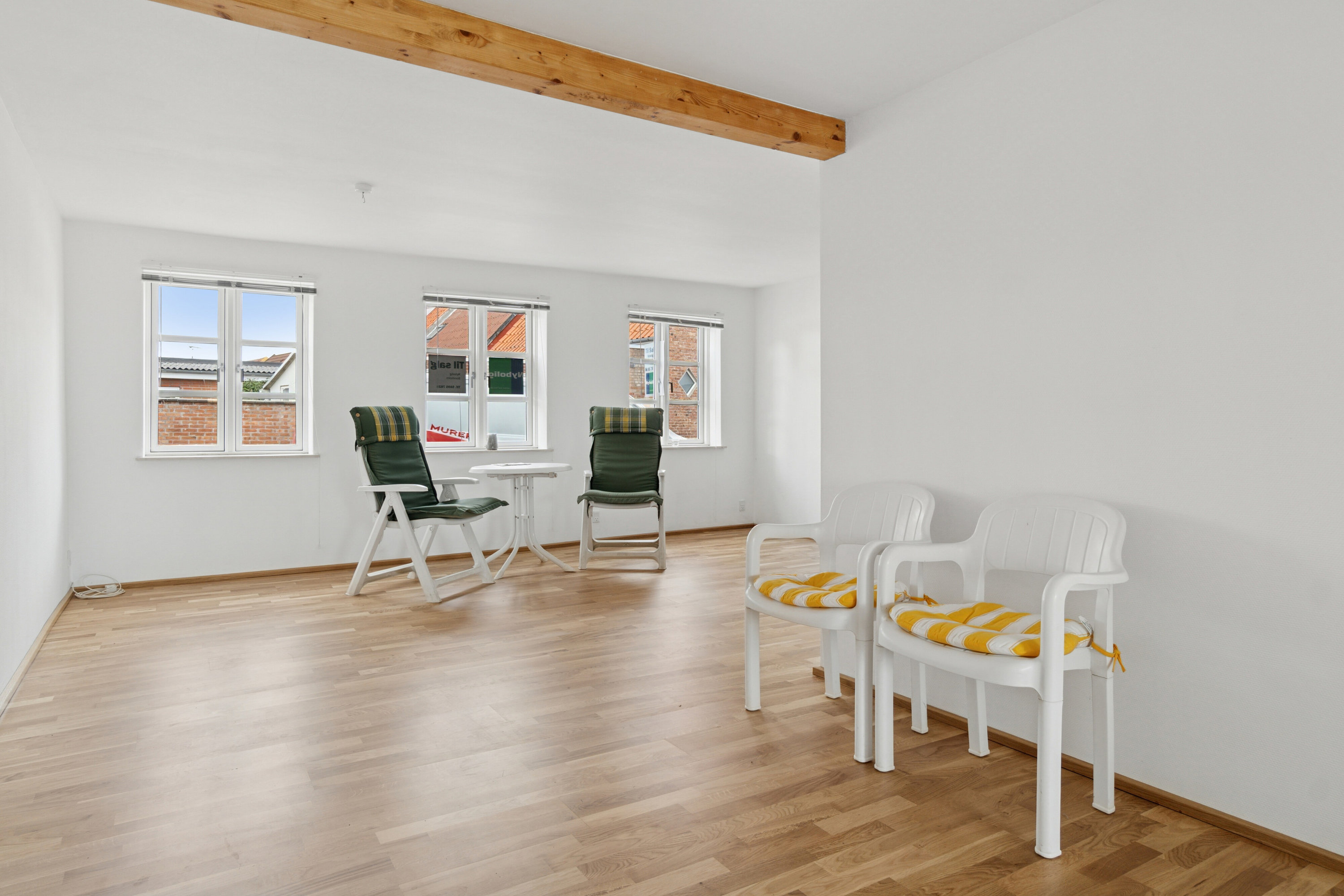 Fremhævet stue billede i fuldskærmstilstand. Billede af Voldgade 35, Rønne, 3700 Rønne