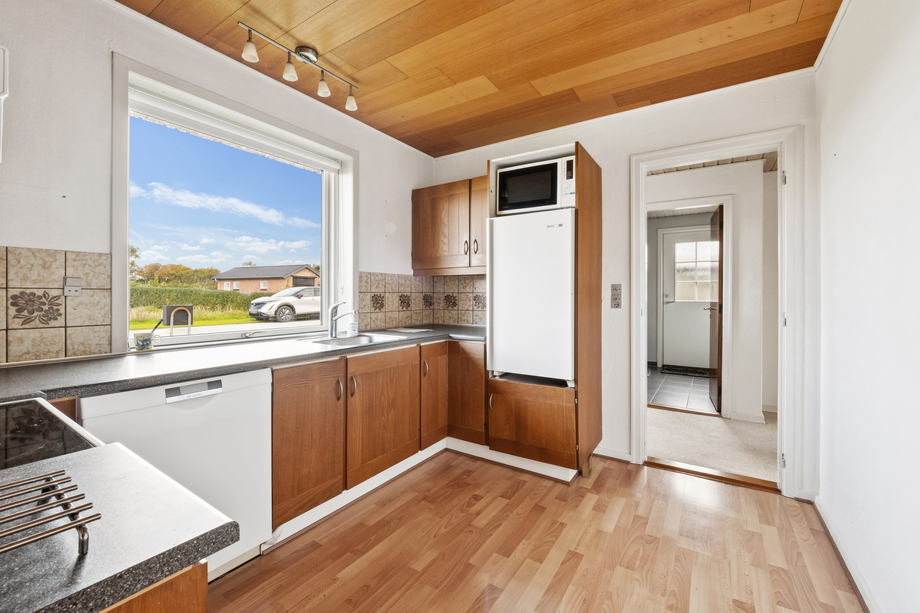 Fremhævet køkken billede i fuldskærmstilstand. Billede af Bakkevænget 32, Sønder Dråby, 7900 Nykøbing M