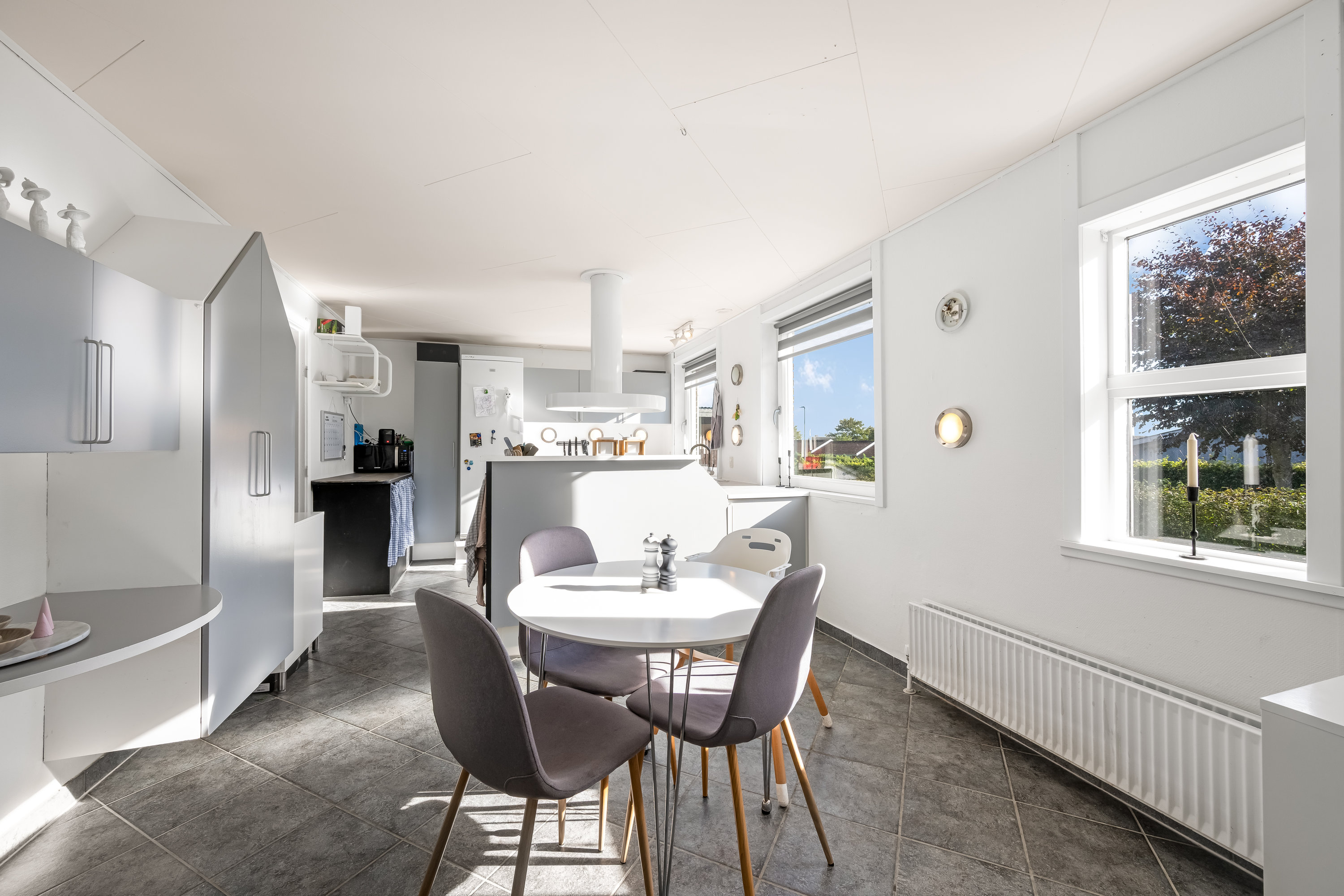 Fremhævet køkken  billede i fuldskærmstilstand. Billede af Kildevej 10, 6971 Spjald