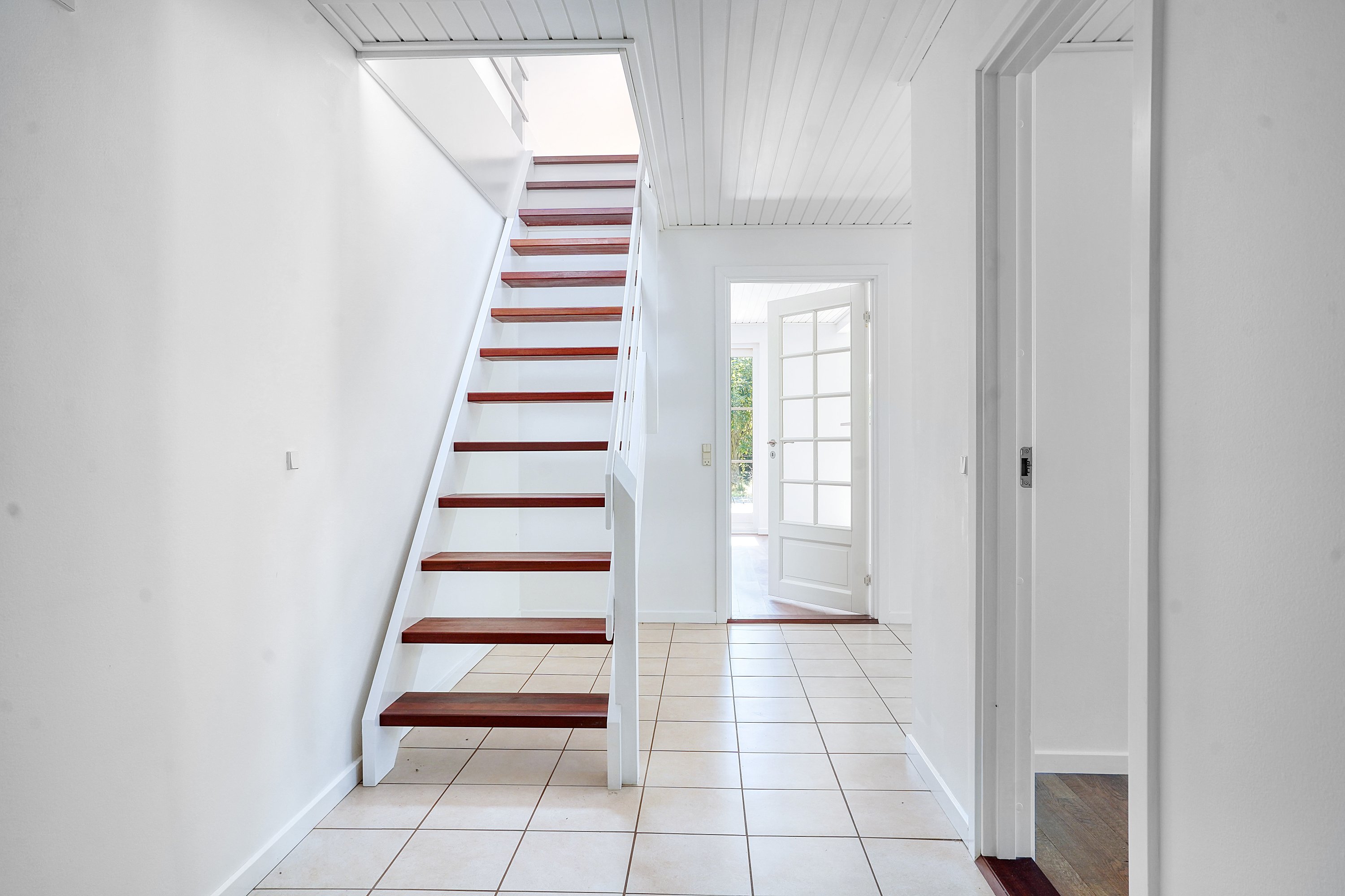 Fremhævet entré billede i fuldskærmstilstand. Billede af Bakkegårdsvej 311, 3050 Humlebæk