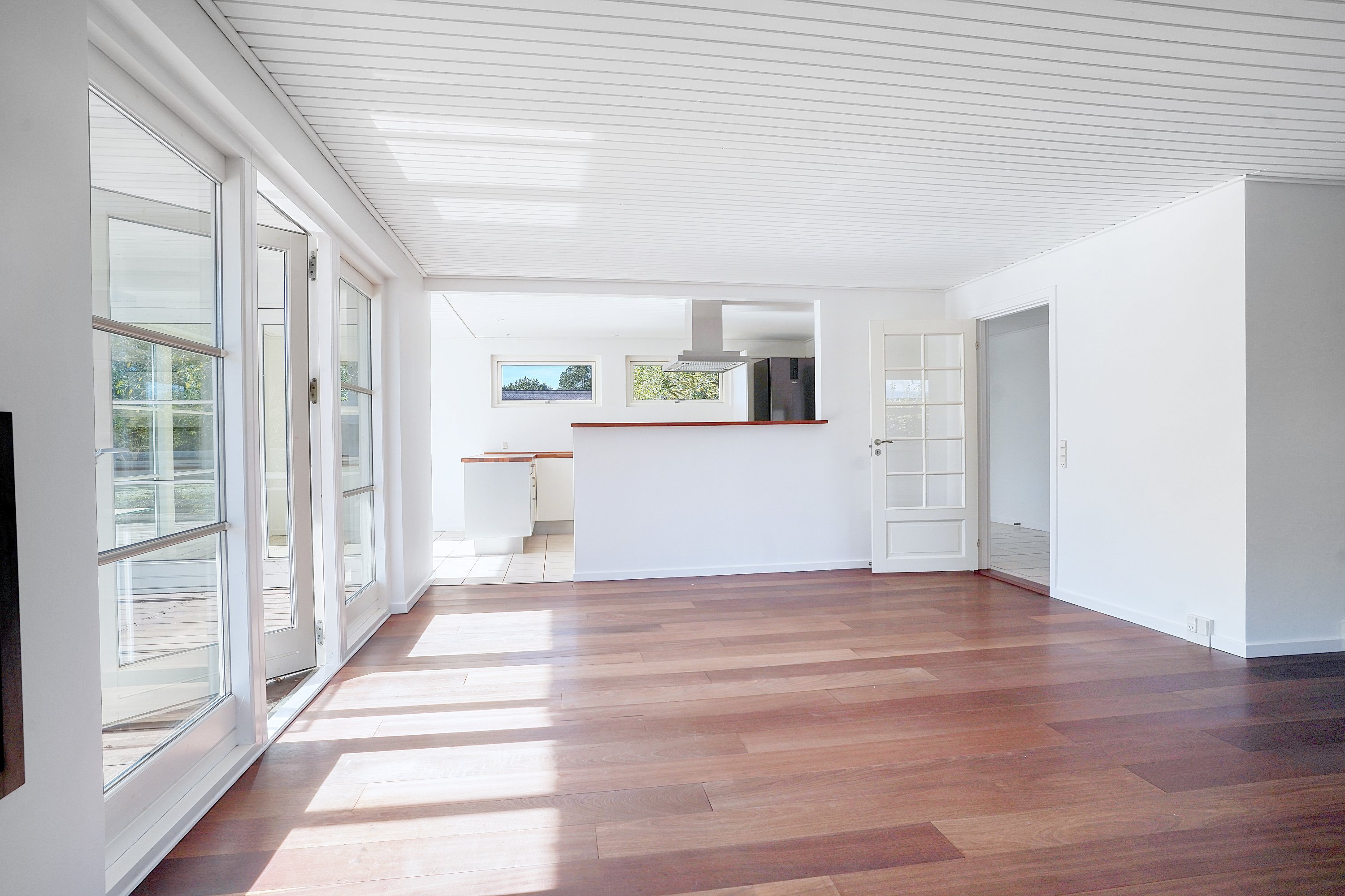 Fremhævet køkken billede i fuldskærmstilstand. Billede af Bakkegårdsvej 311, 3050 Humlebæk