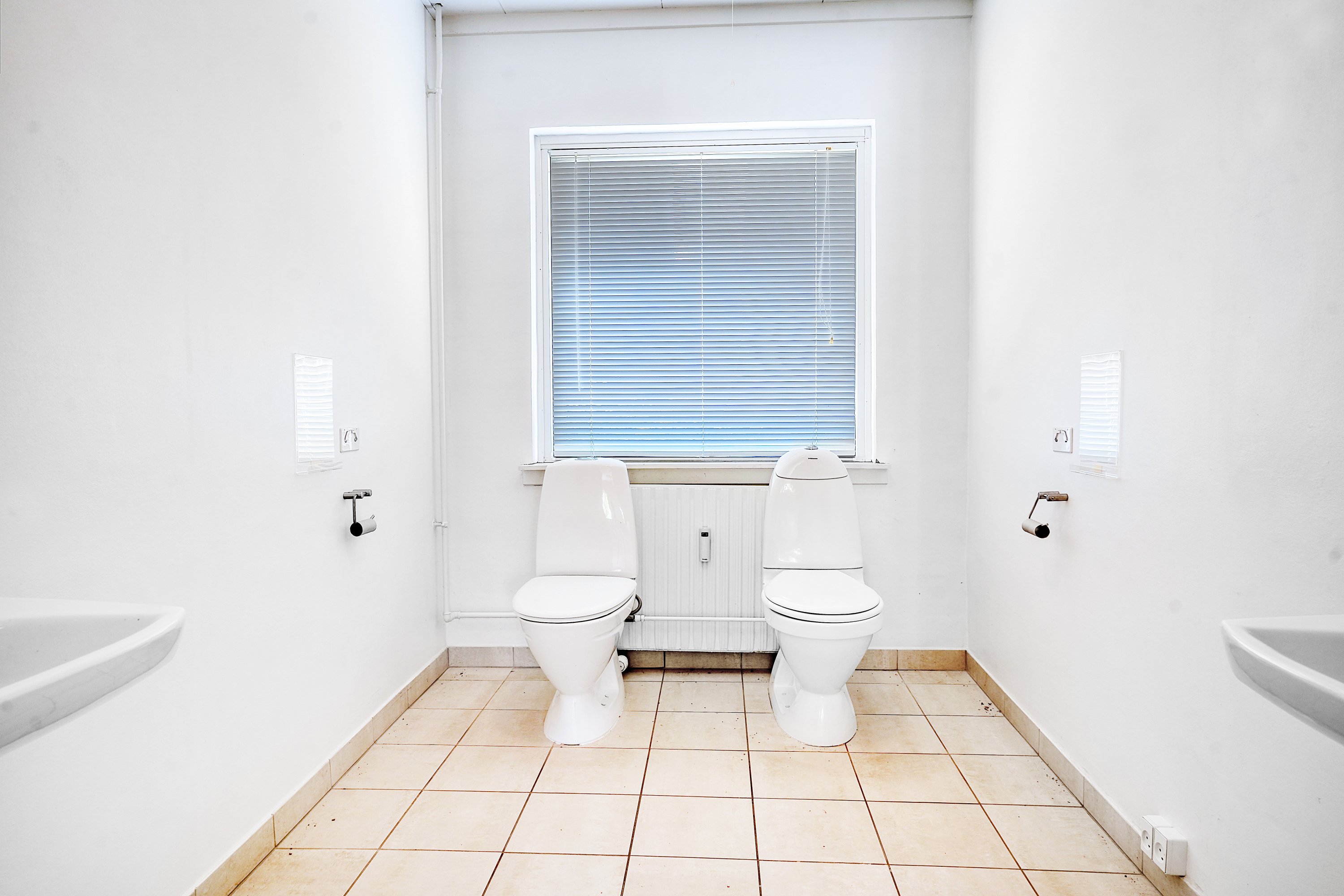 Fremhævet wc billede i fuldskærmstilstand. Billede af Bakkegårdsvej 311, 3050 Humlebæk