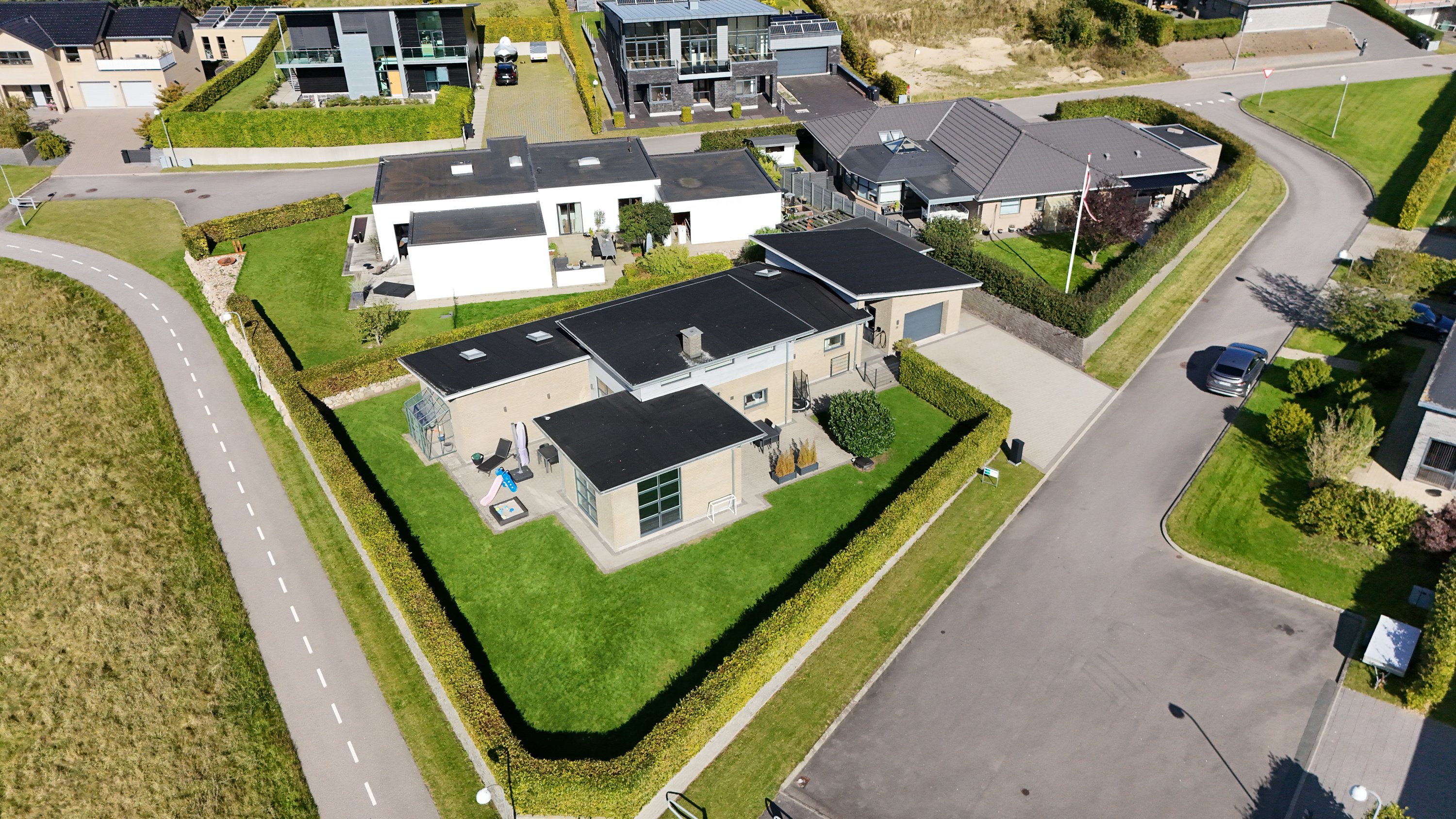 Fremhævet luftfoto billede i fuldskærmstilstand. Billede af Hostrupkrogen 26, 9500 Hobro