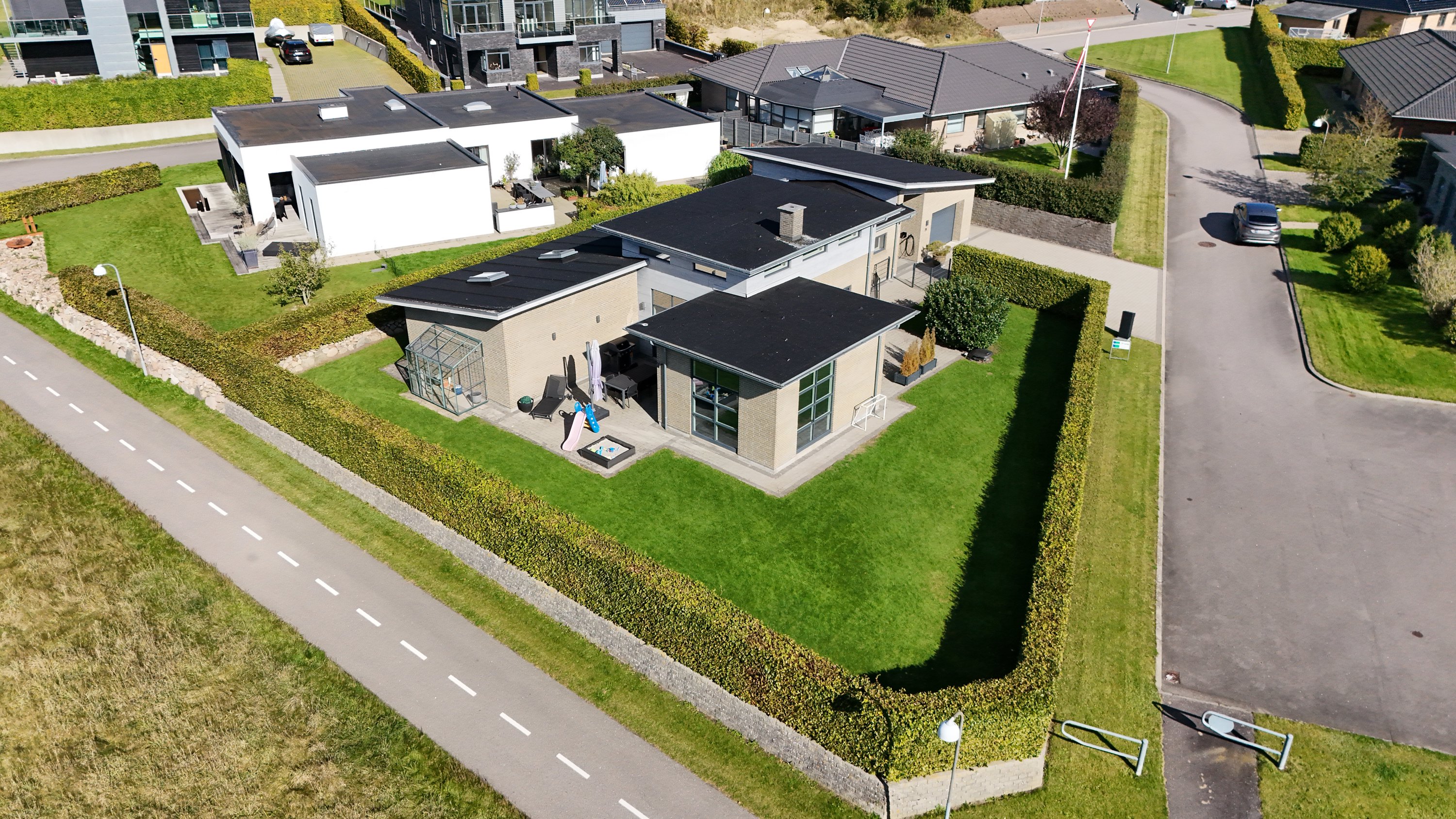 Fremhævet luftfoto billede i fuldskærmstilstand. Billede af Hostrupkrogen 26, 9500 Hobro