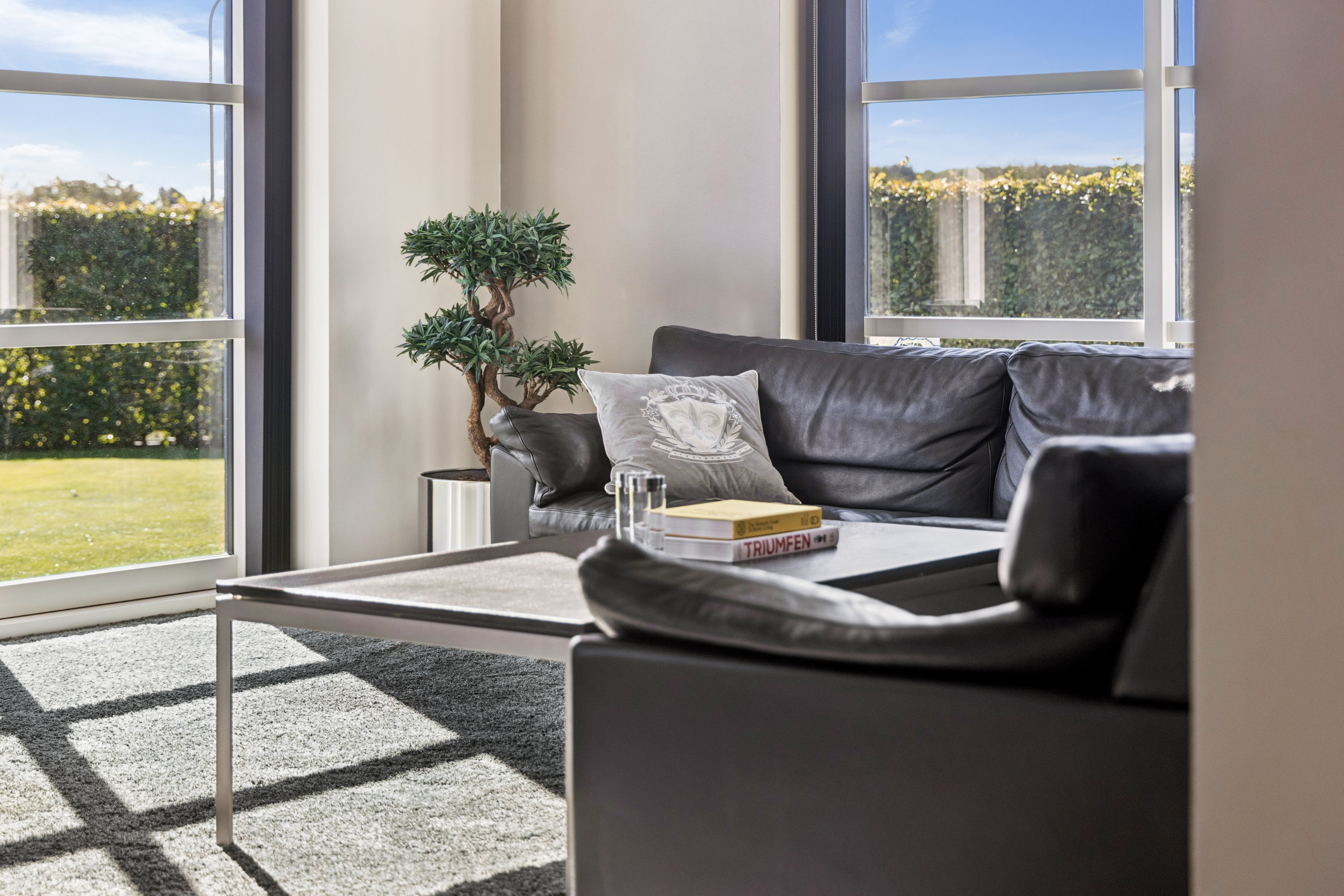 Fremhævet stue billede i fuldskærmstilstand. Billede af Hostrupkrogen 26, 9500 Hobro