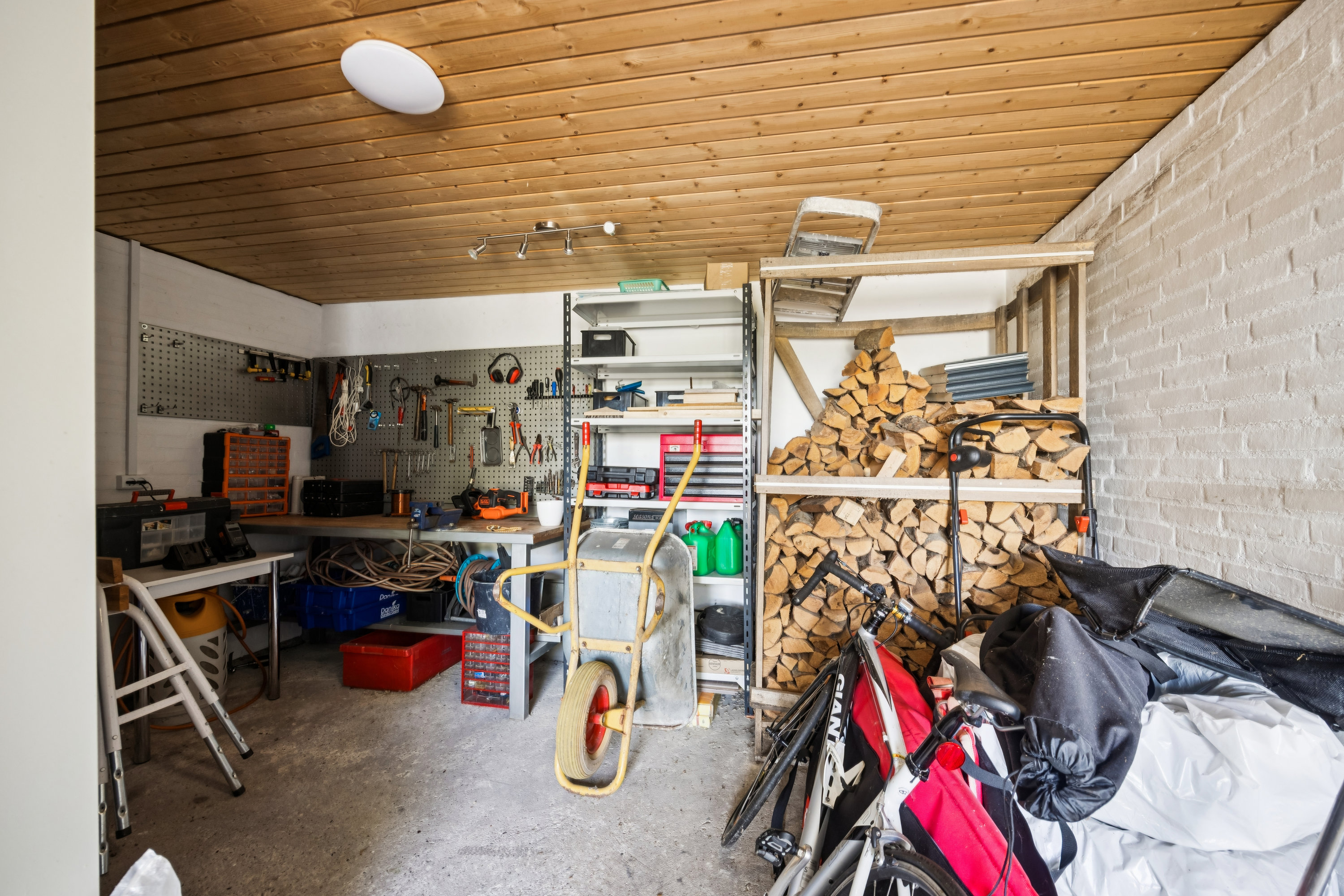 Fremhævet udhus billede i fuldskærmstilstand. Billede af Hostrupkrogen 26, 9500 Hobro