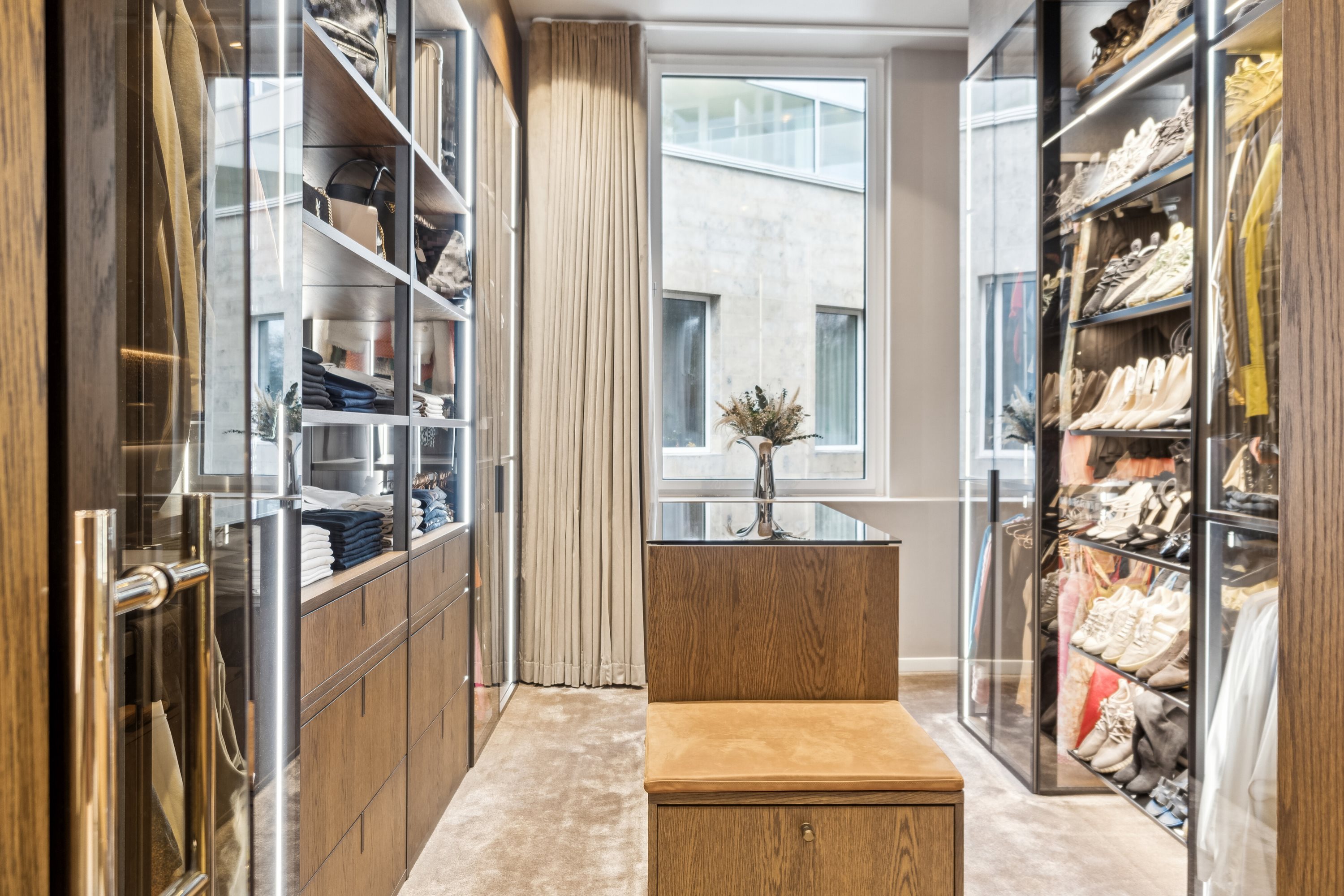 Fremhævet indendørs billede i fuldskærmstilstand. Billede af Knud Kristensens Gade 12, 2300 København S