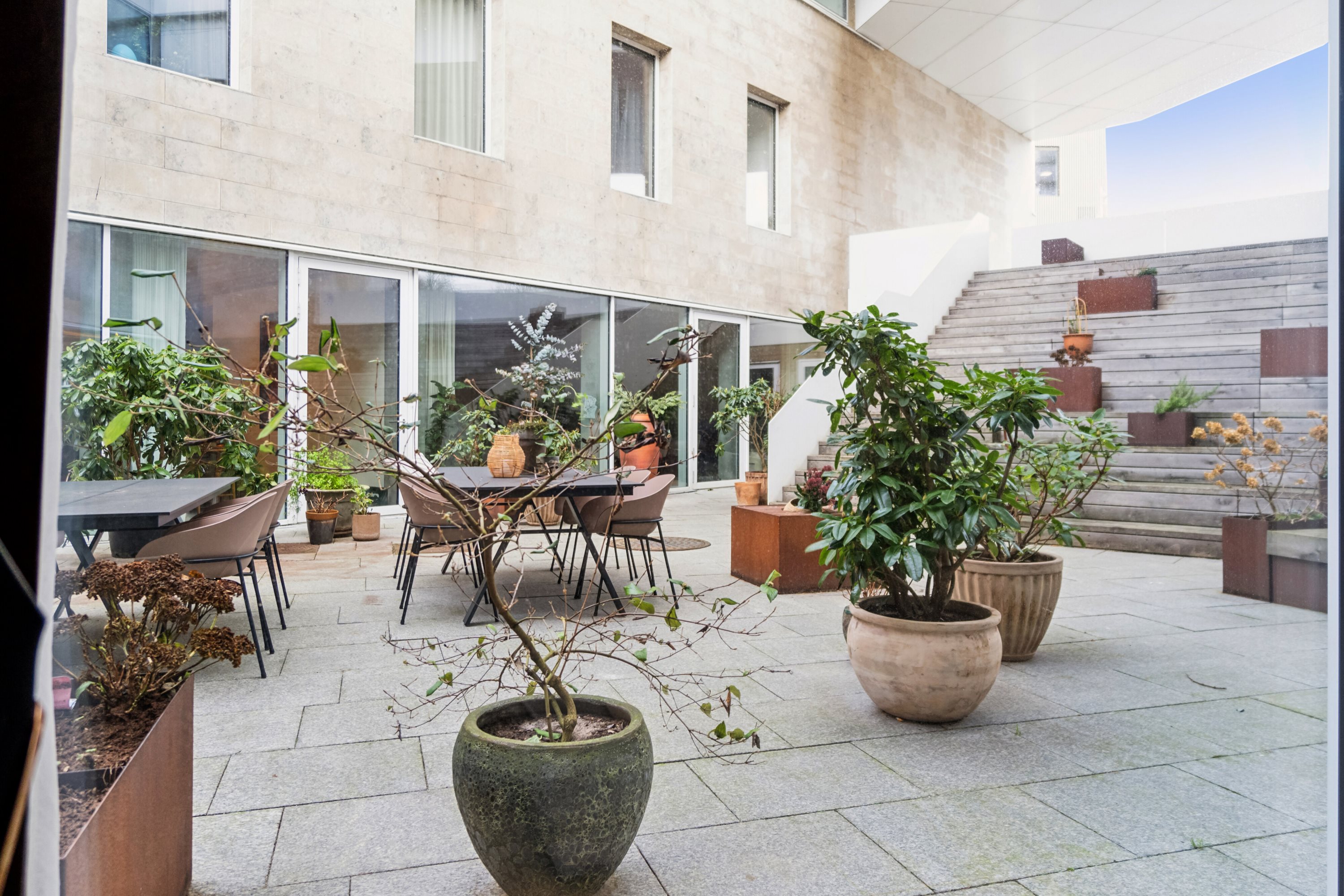 Fremhævet indendørs billede i fuldskærmstilstand. Billede af Knud Kristensens Gade 12, 2300 København S