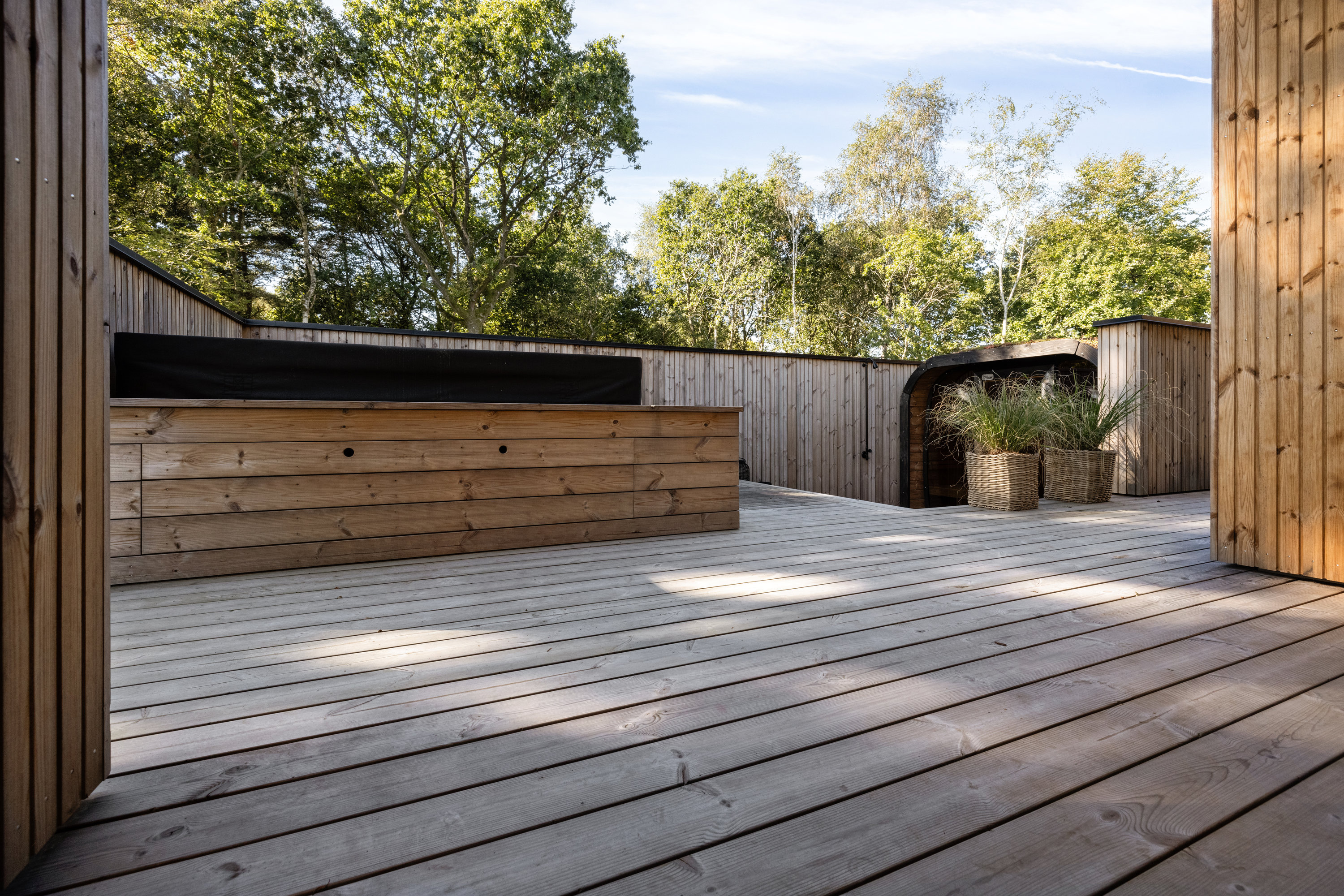 Fremhævet terrasse billede i fuldskærmstilstand. Billede af Lynderupvej 65D, Lynderup, 8832 Skals